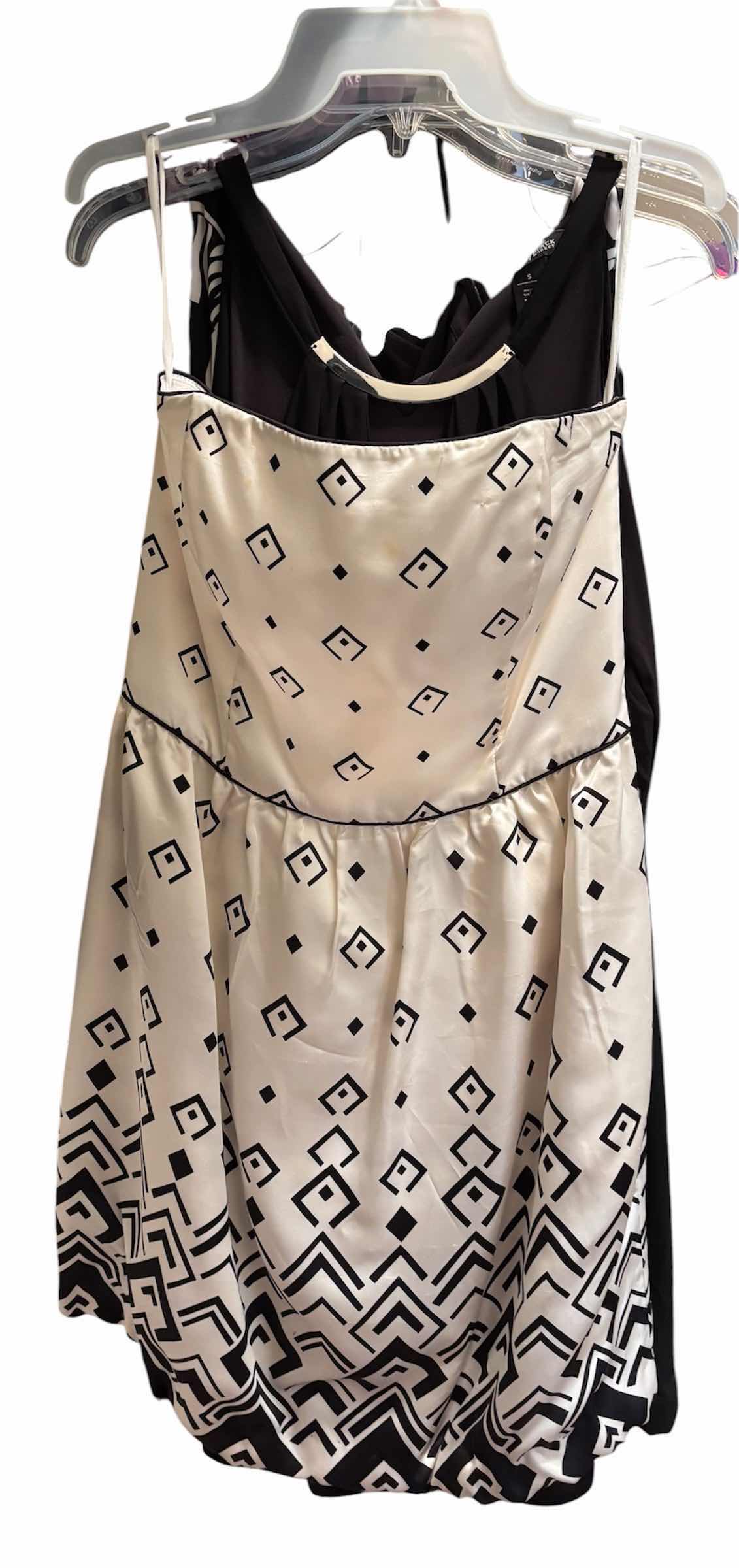 Photo 1 of “WHITE HOUSE BLACK MARKET” DRESSES SIZE S-L (5)