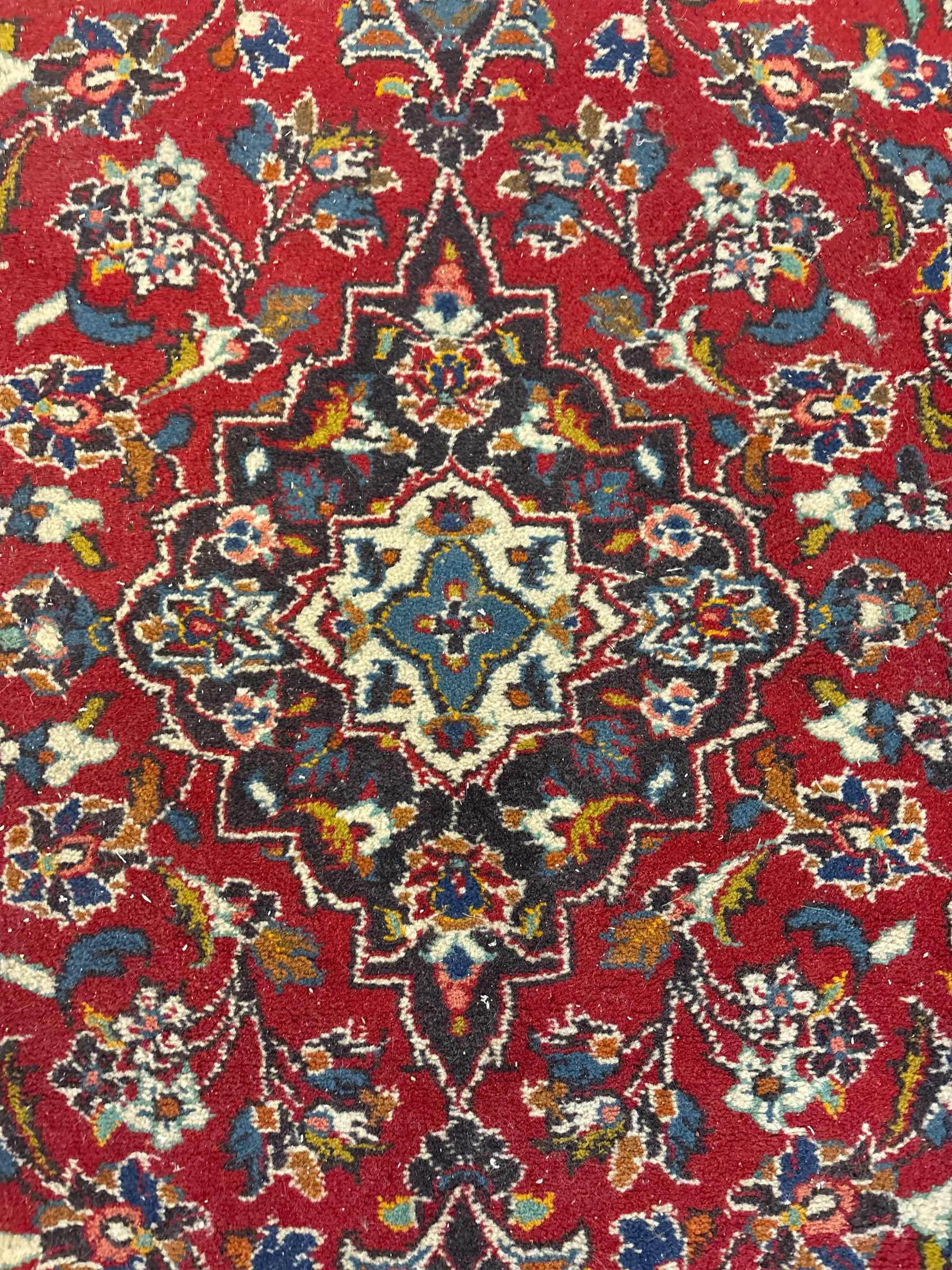 Photo 1 of VINTAGE RED PERSIAN KASHAN HANDMADE RUG FANTASTIC FLORAL 62.5”X40”