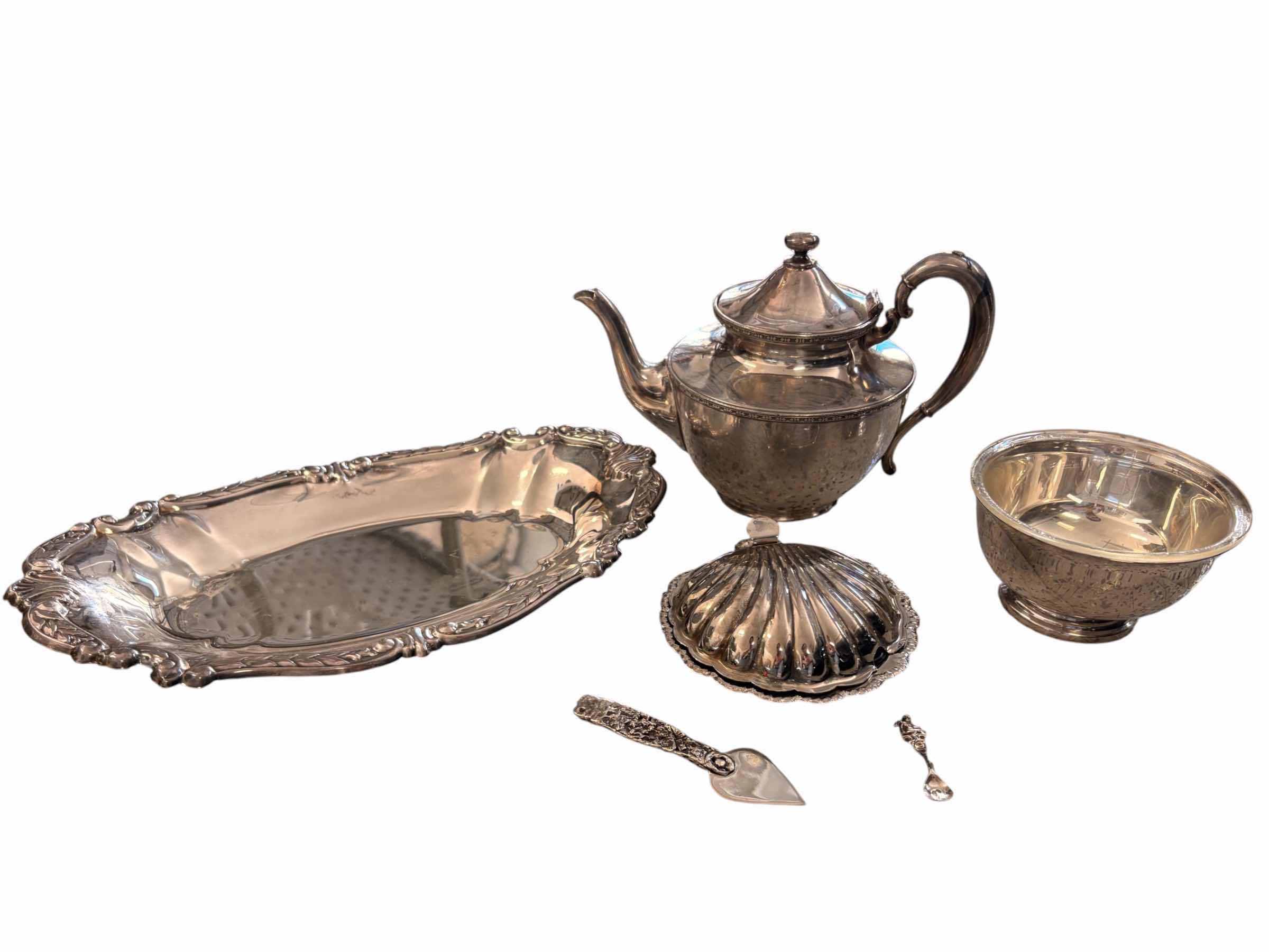 Photo 1 of (6)PCS VICTORIAN STYLE SERVE-WARE H4”