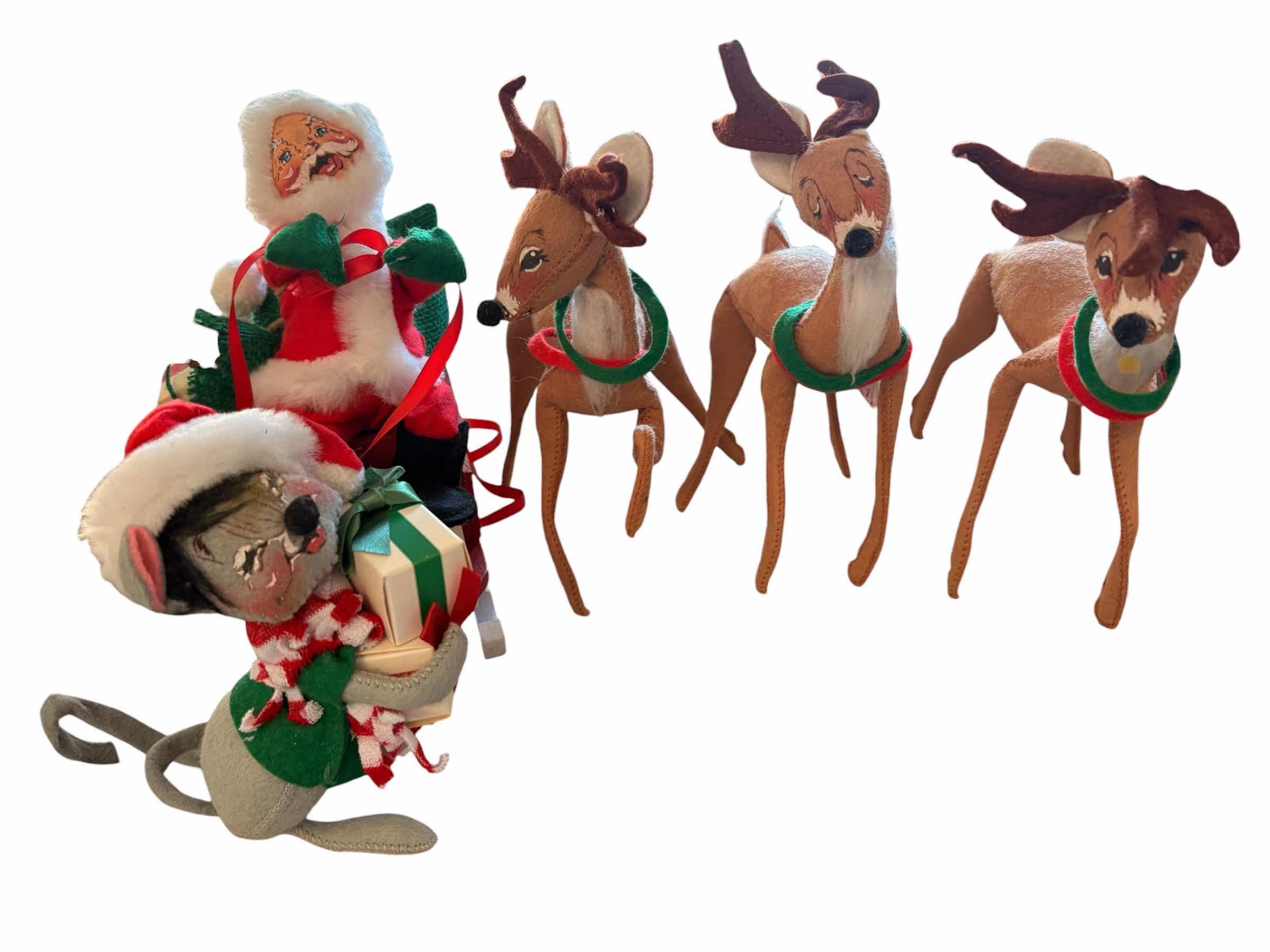 Photo 1 of (5)PCS- VINTAGE ANNALEE MOBILITI CHRISTMAS FELT DOLLS H8.5”
