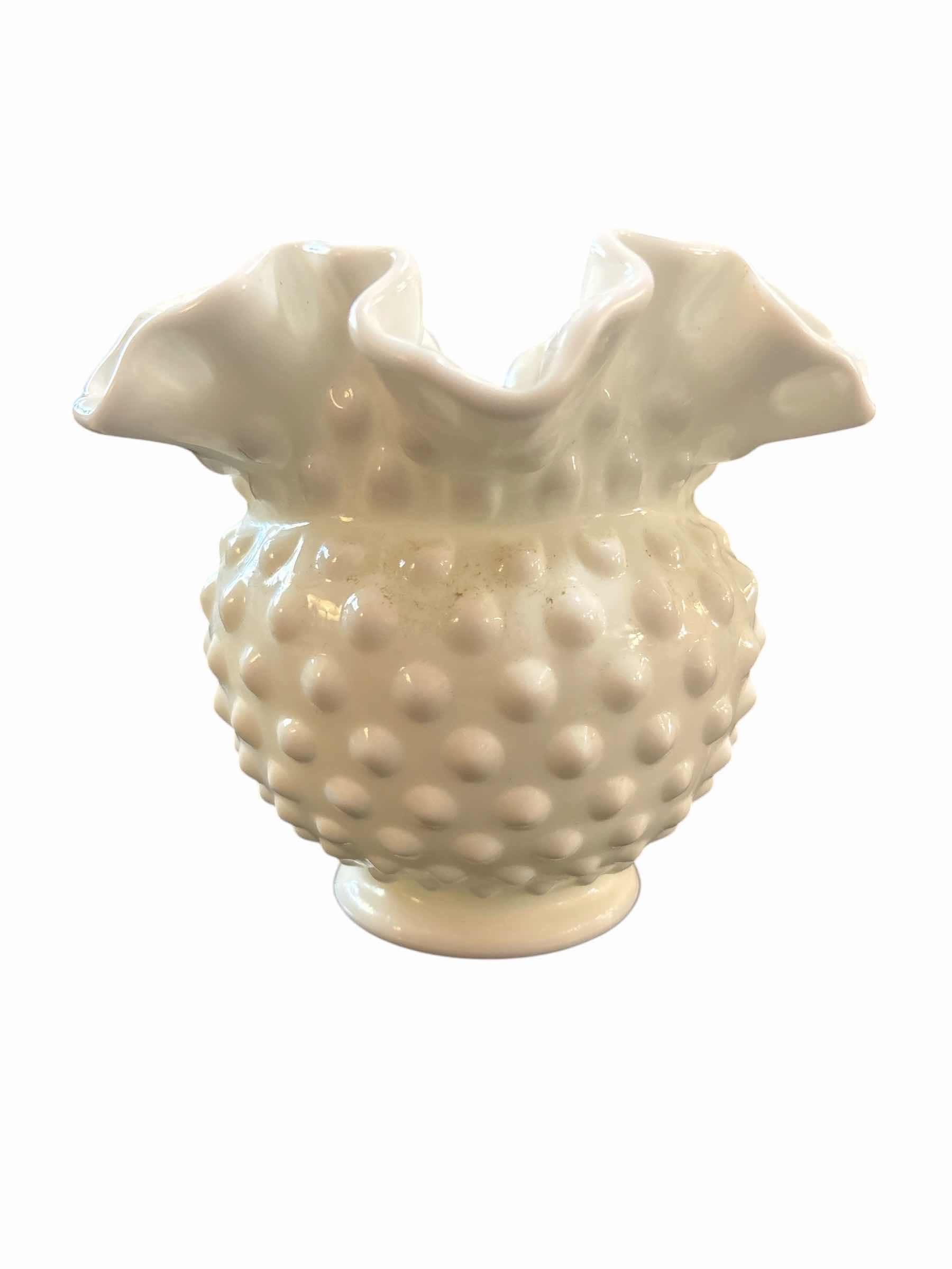 Photo 1 of VINTAGE FENTON STYLE ART GLASS WHITE RUFFLED HOBNAIL MILK GLASS VASE 4”H