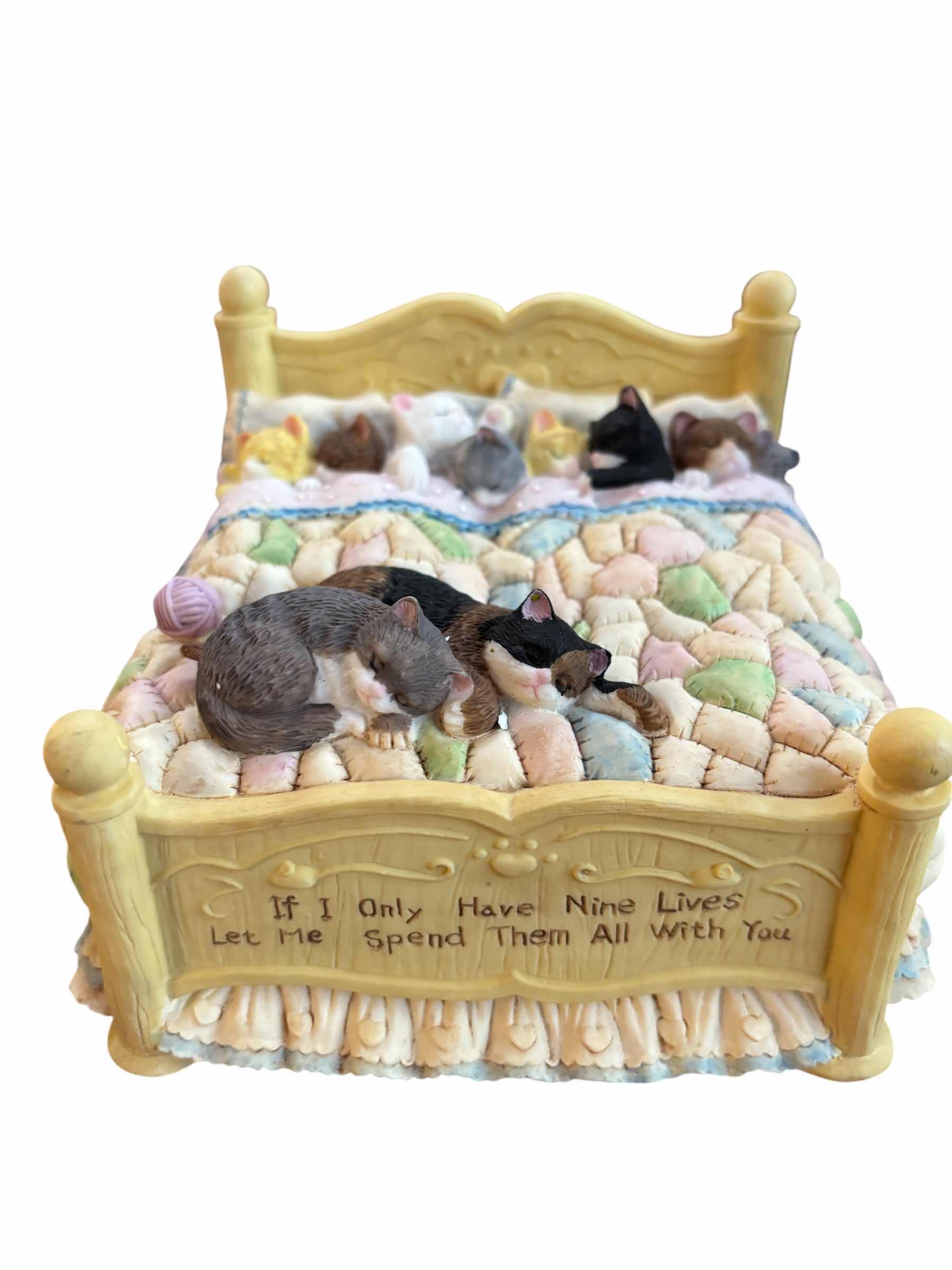 Photo 1 of CAT THEMED MUSICAL BOXES (3)