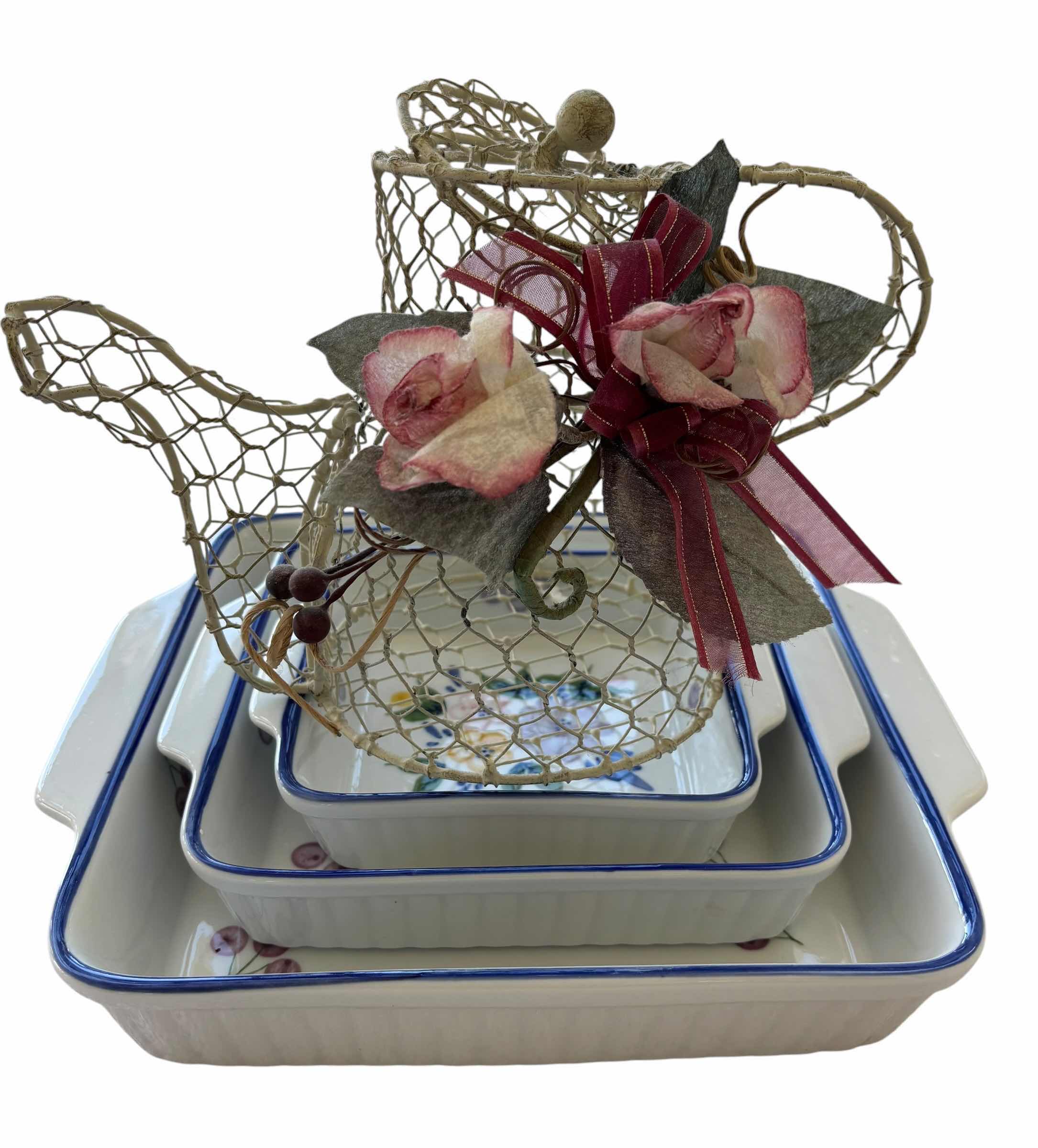 Photo 1 of SET OF COOKWARE & TEAPOT DECOR