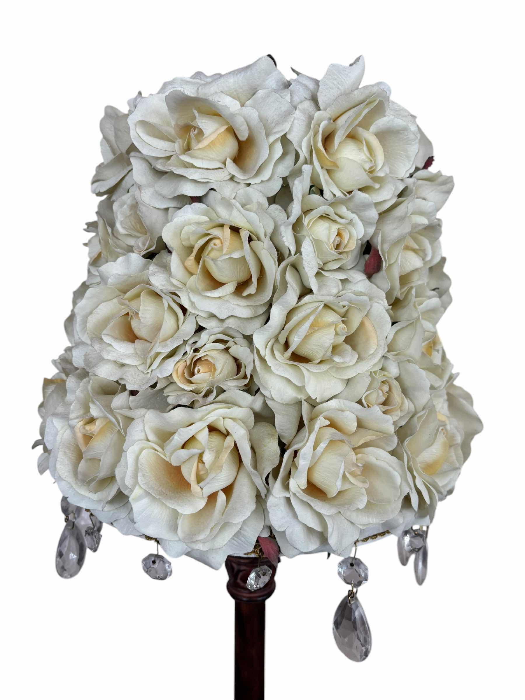 Photo 1 of SILK ROSE TABLE LAMP H31”