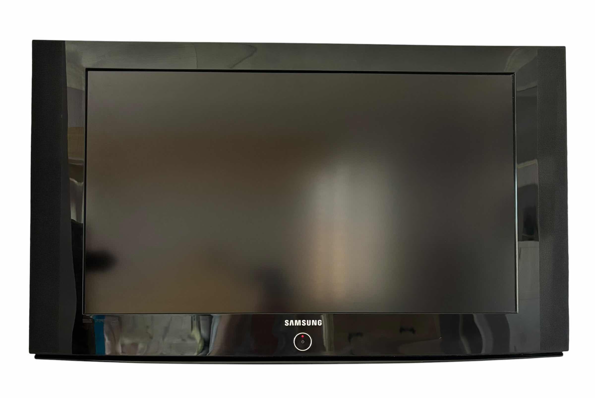 Photo 1 of 32” SAMSUNG TV (SEE NOTES)