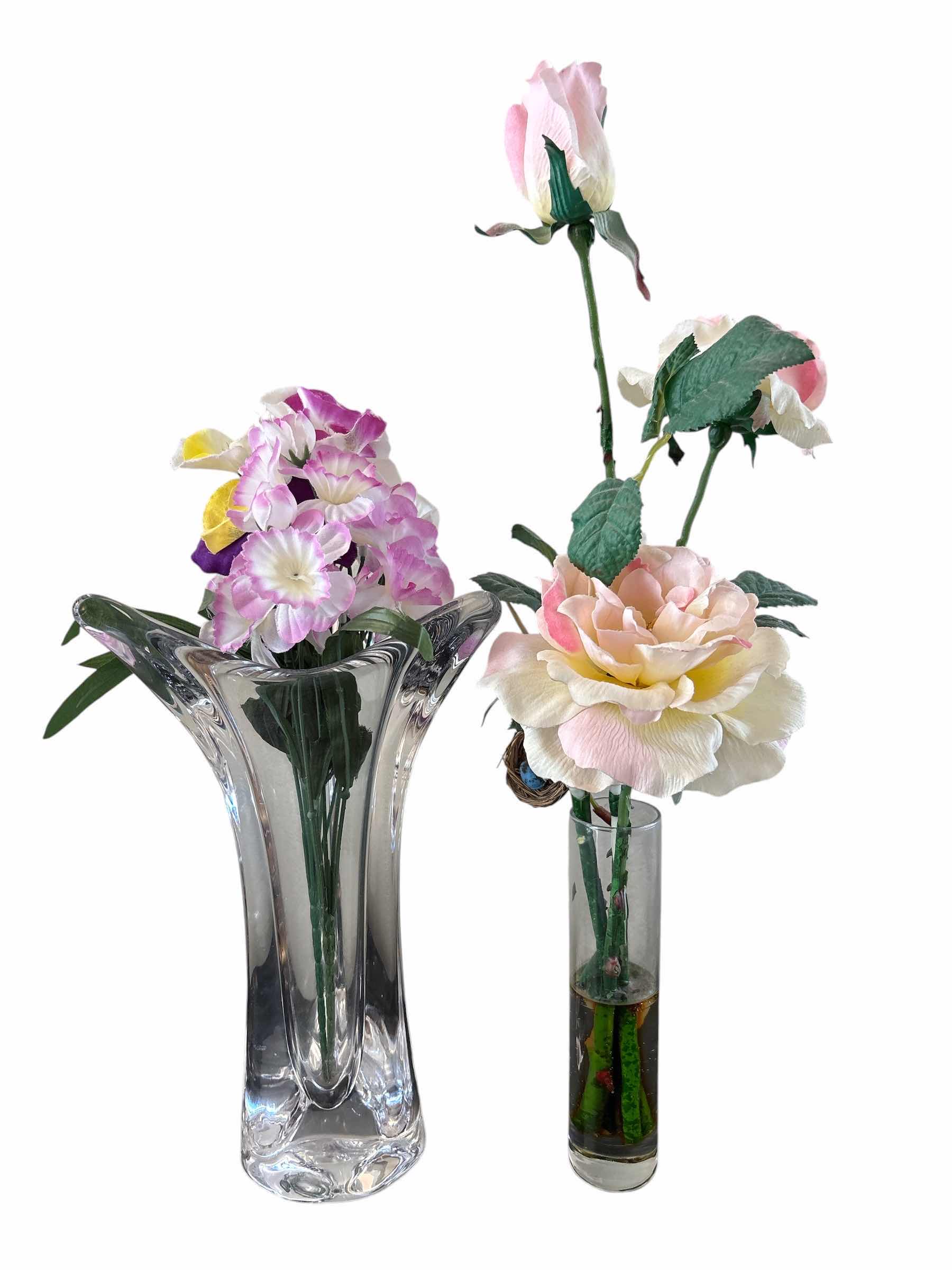 Photo 1 of (2)PCS FAUX FLORAL ARRANGEMENT IN GLASS VASES H13”