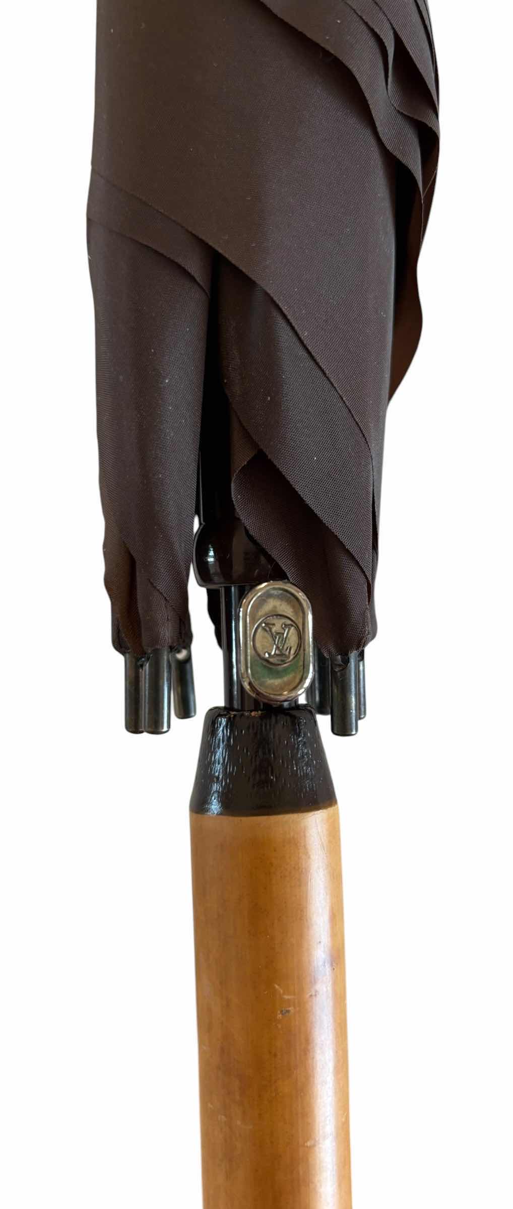 Photo 1 of LOUIS VUITTON MONOGRAM UMBRELLA