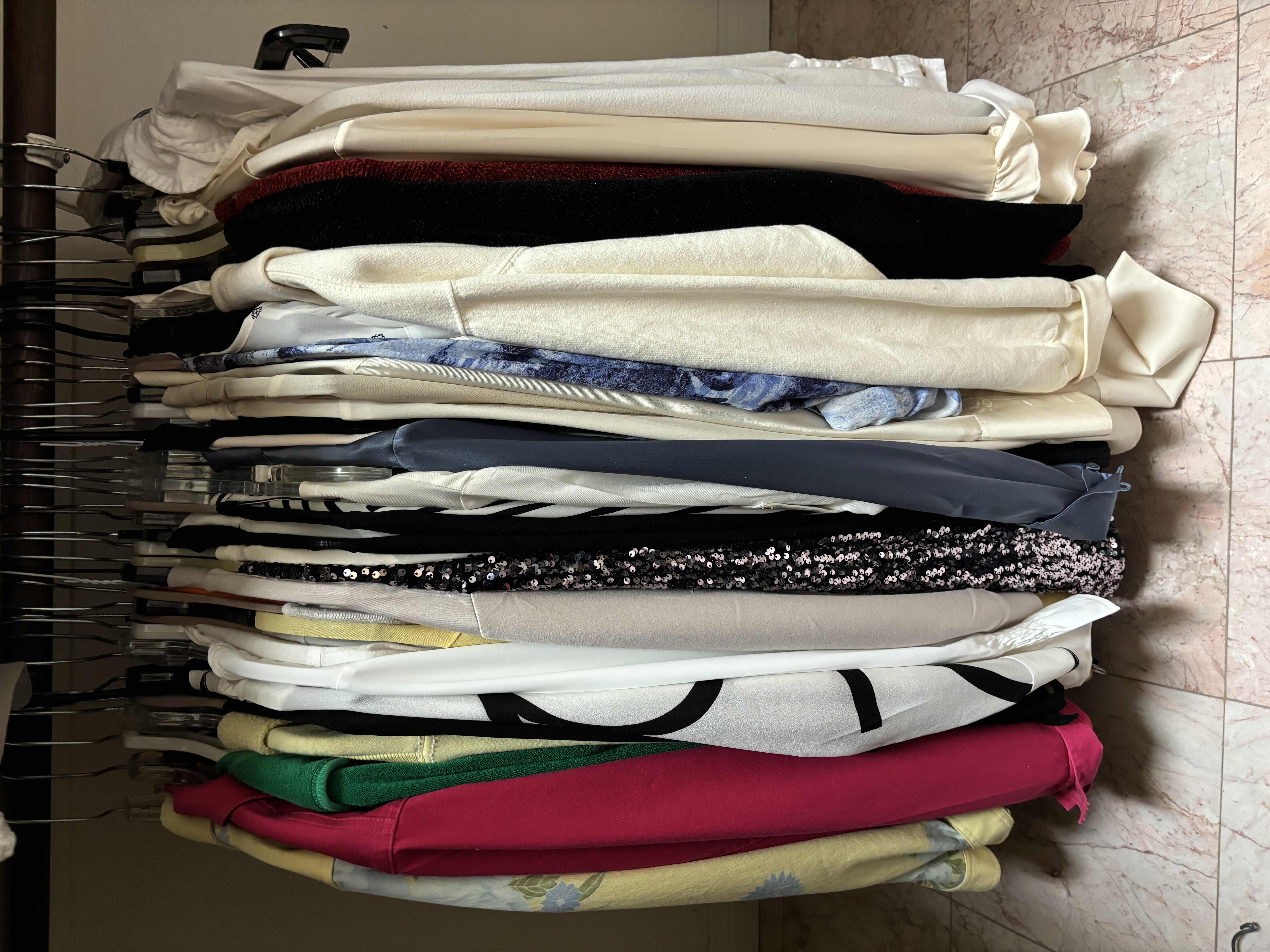 Photo 1 of LONG SLEEVE SHIRTS SIZE M-XL