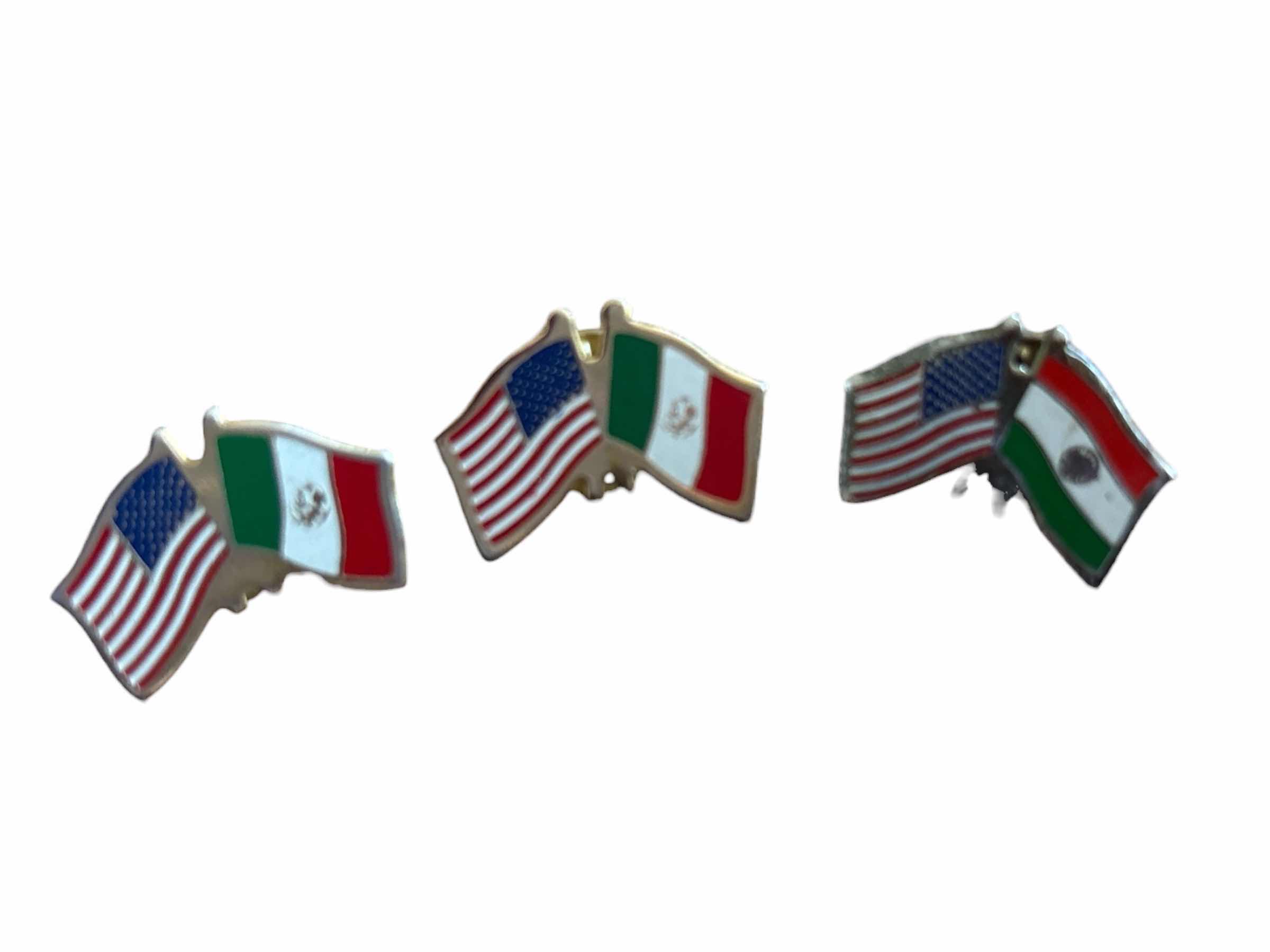 Photo 1 of (3)PCS AMERICA & MEXICO LAPEL PINS