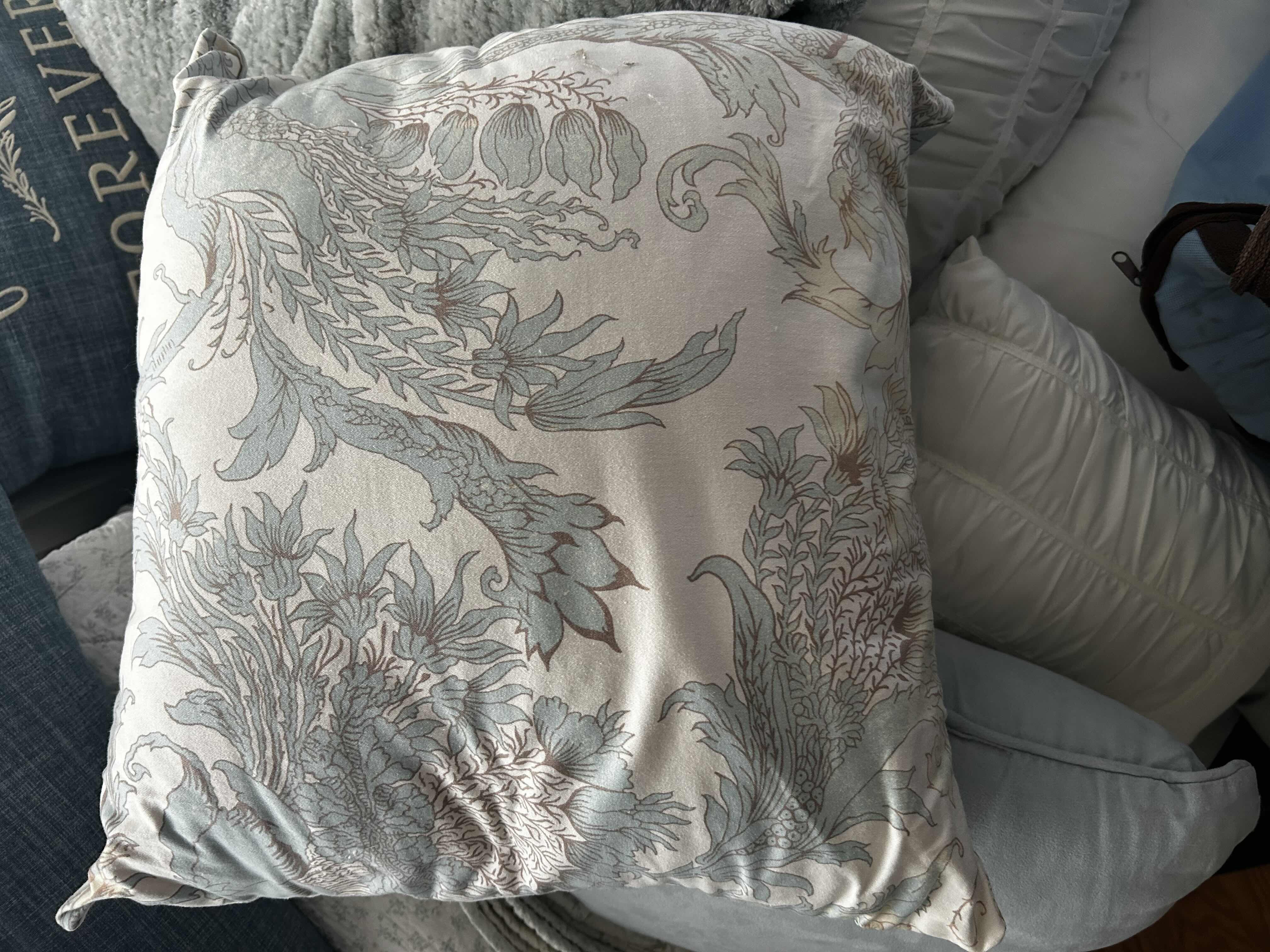 Photo 1 of COLLECTION OF MULTIPLE BLANKETS AND PILLOWS