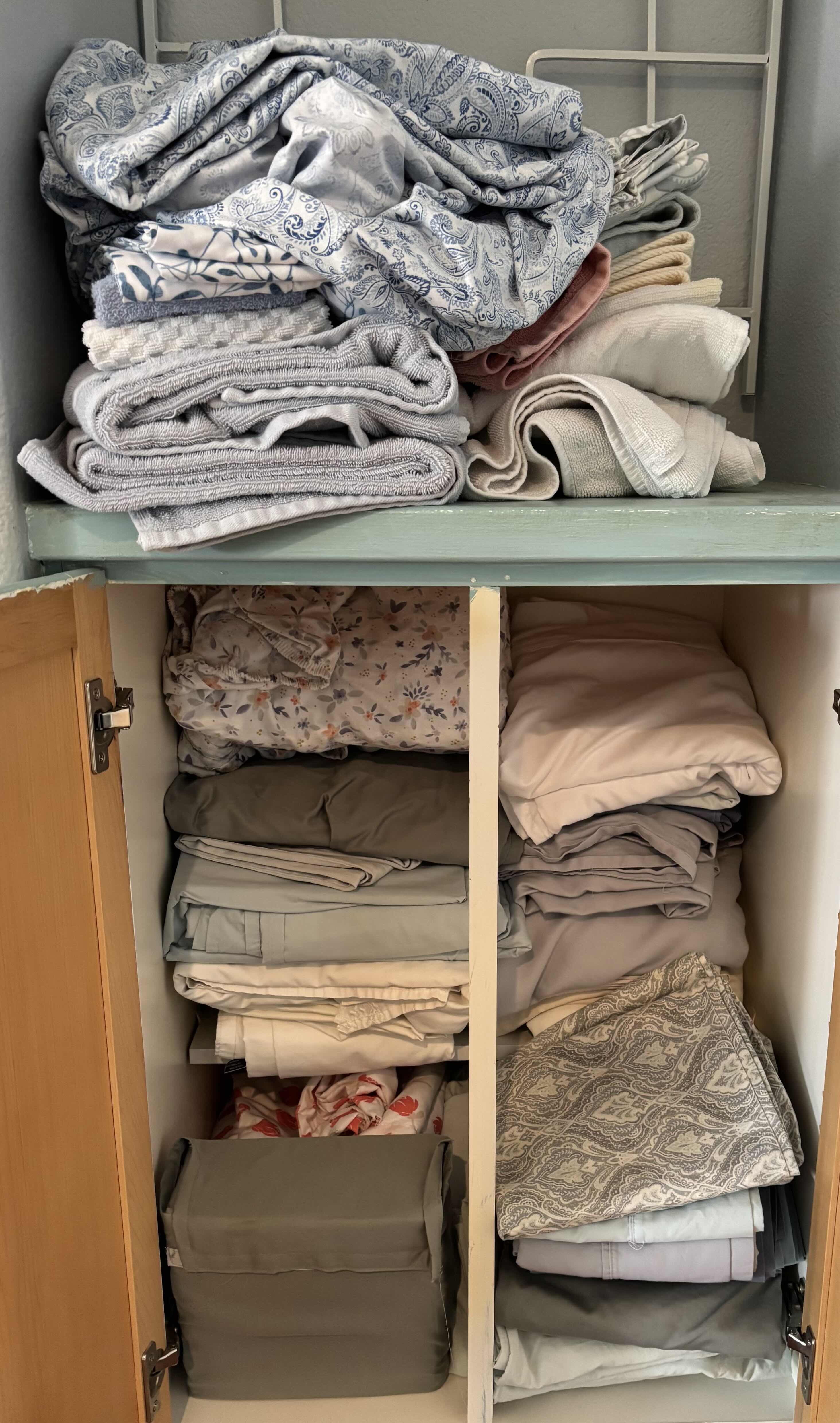 Photo 1 of CONTENTS OF LINEN CABINET & COUNTER (QUEEN SIZE BED LINENS)