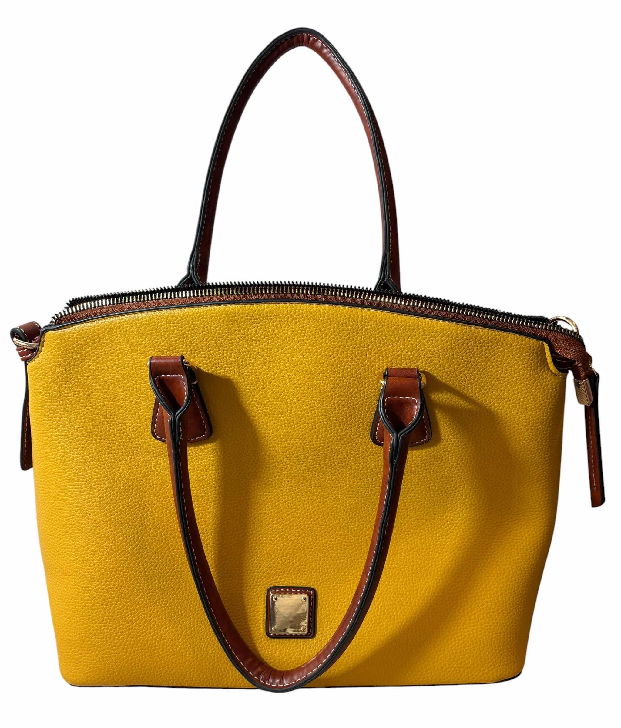 Photo 1 of PURSE (NO BRAND OR OTHER LABEL)