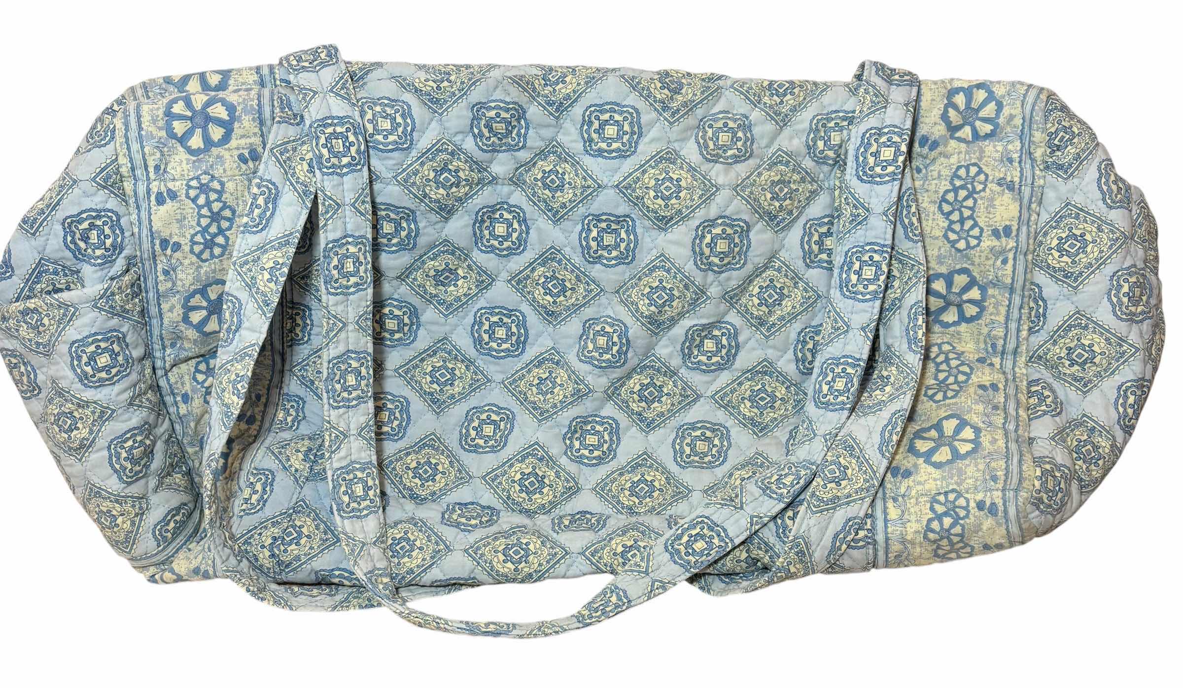 Photo 1 of DISNEYLAND TOTE & AMERICANA QUILTED DUFFLE BAG