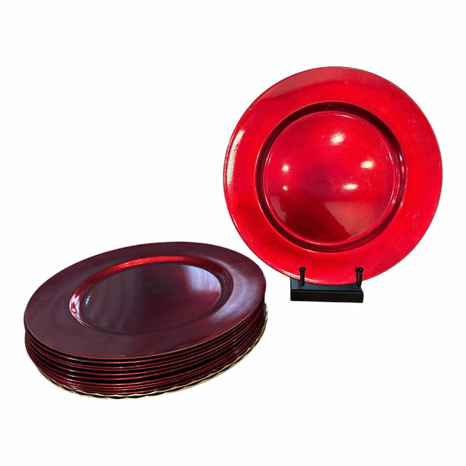 Photo 1 of (13)PCS RED AND GOLD DECORATIVE PLATES D13”