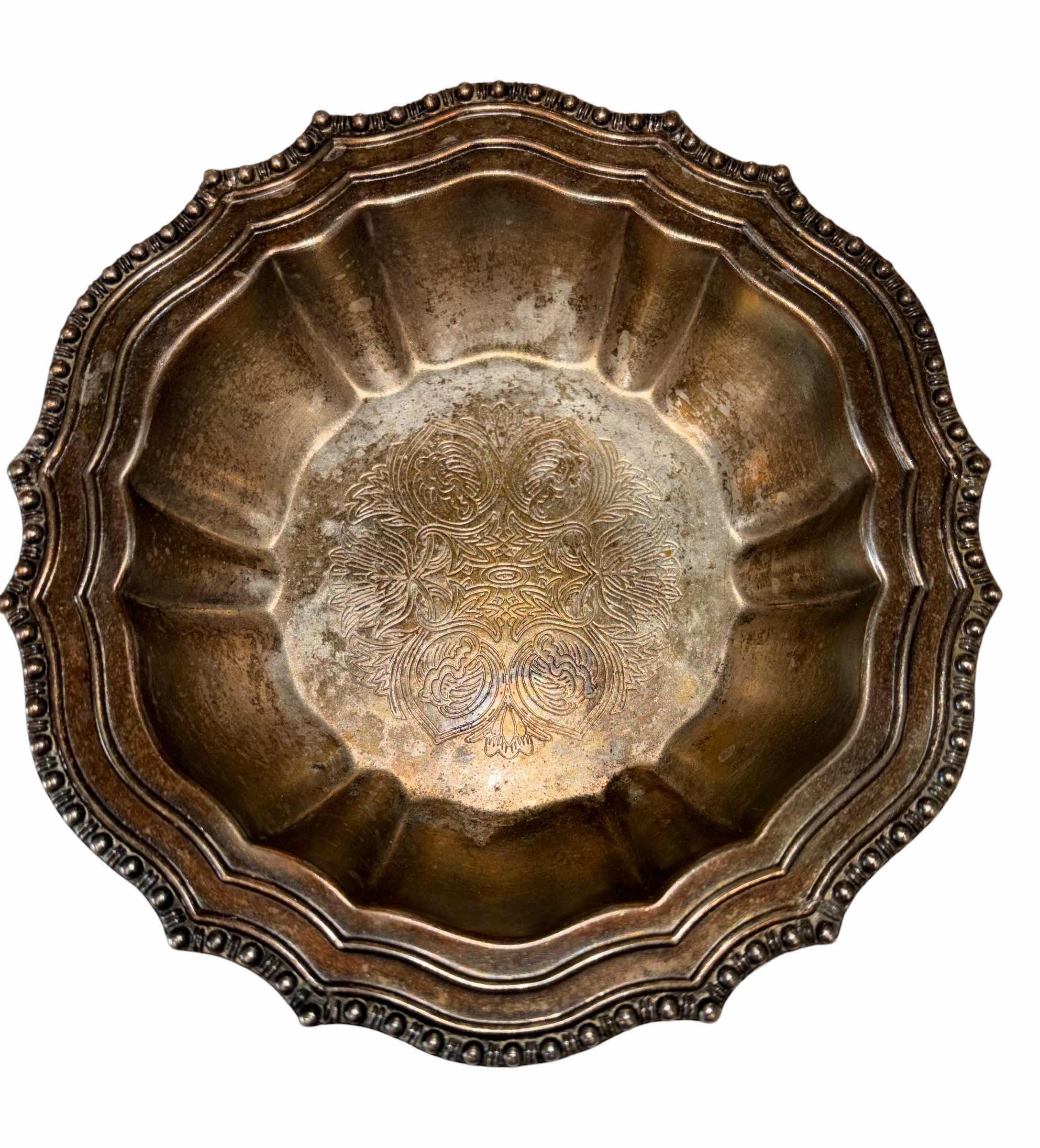 Photo 1 of SILVER SPOONS & DISH 6”D