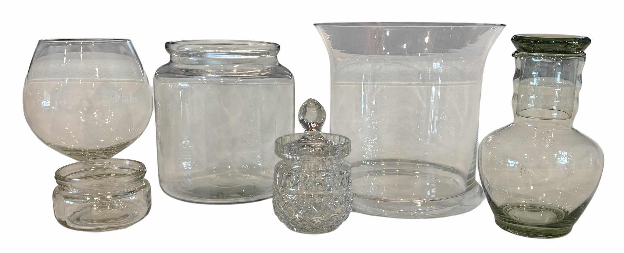 Photo 1 of SERVING TRAY WITH GLASSWARE (TALLEST H8.5” x 9”D)