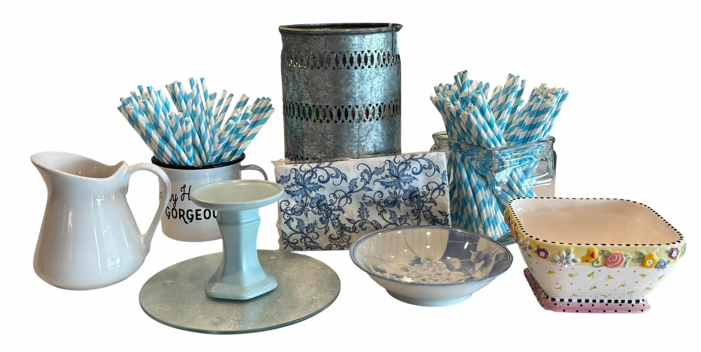 Photo 1 of HOUSEHOLD ITEMS
