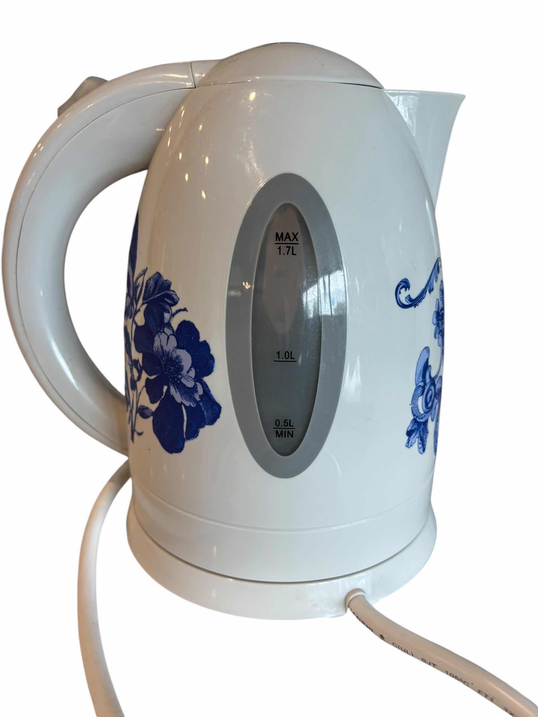 Photo 1 of OVENTE 1.7 LITER ELECTRIC KETTLE $90