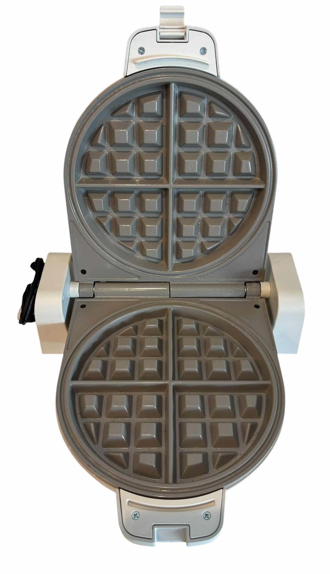 Photo 1 of BELLA FLIP & STORE WAFFLE MAKER