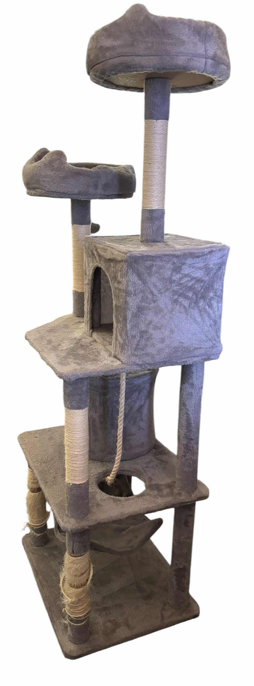 Photo 1 of CAT TREE H72”