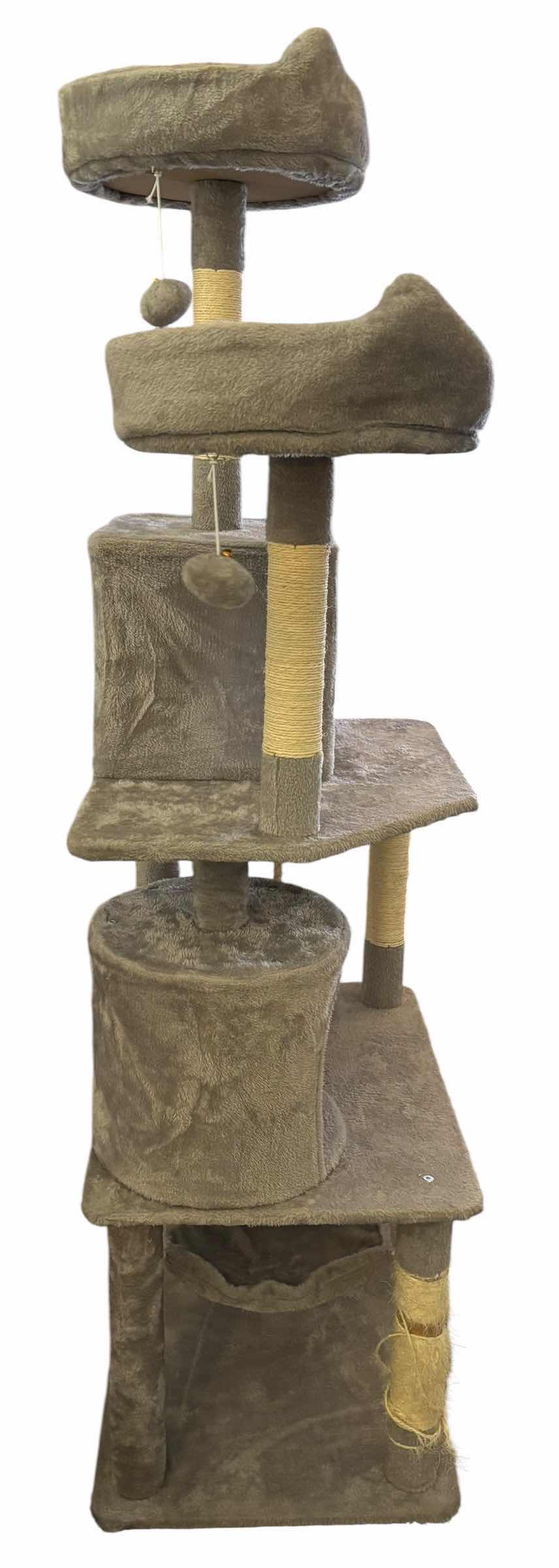 Photo 1 of CAT TREE H72”