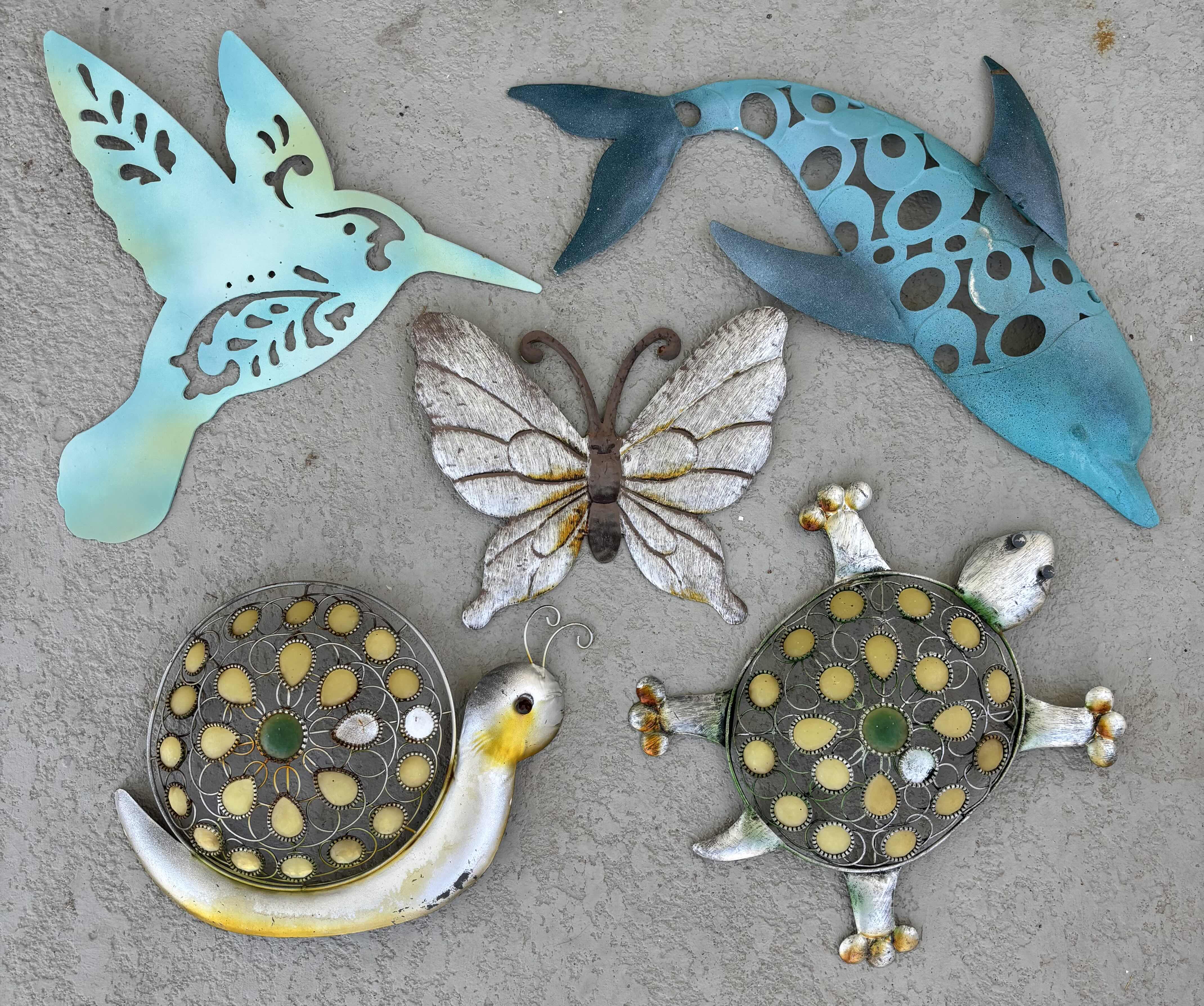 Photo 1 of OUTDOOR WALL DECOR