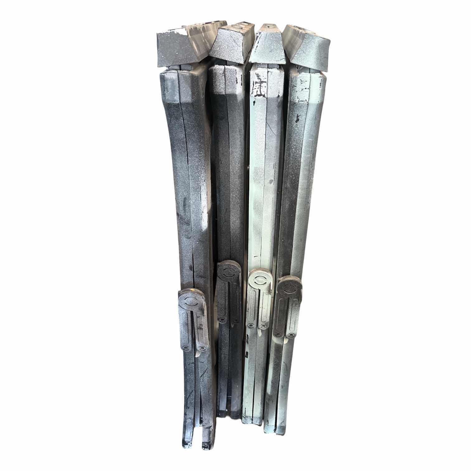 Photo 1 of (4)PCS FOLDABLE SAWHORSE H32.5”