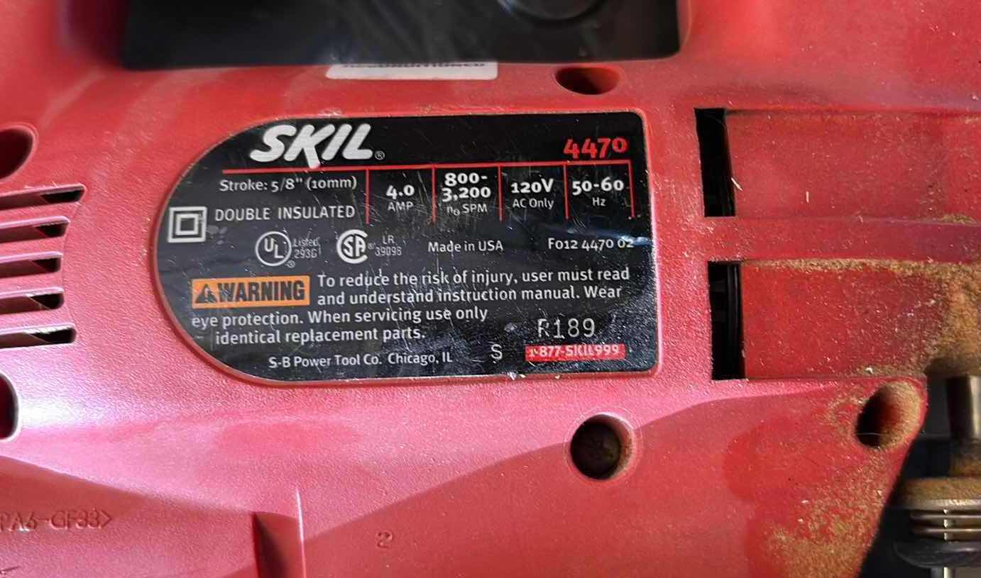 Photo 1 of SKIL ORBITAL SCROLLING SAW R189