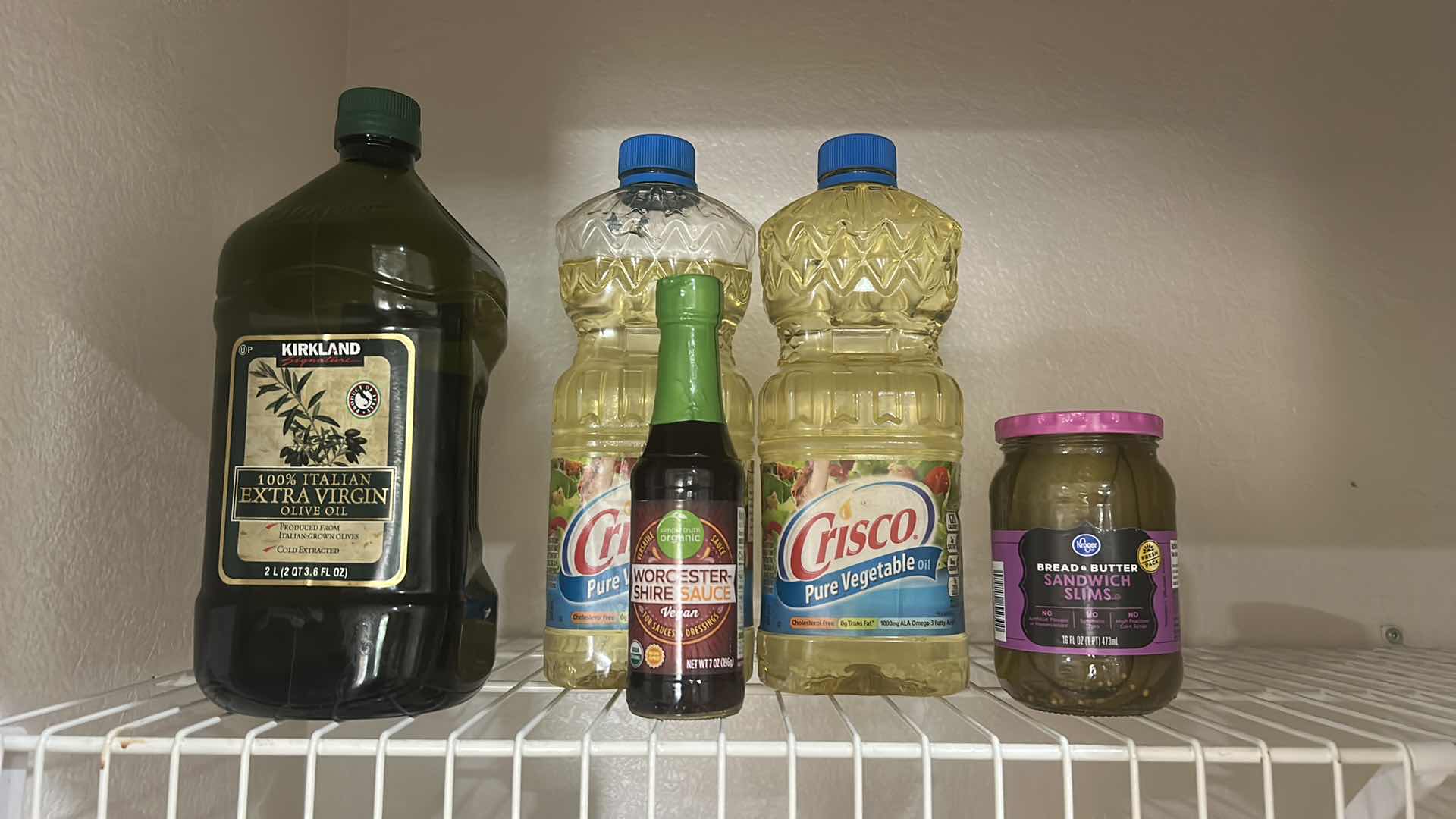 Photo 1 of CONTENTS OF PANTRY