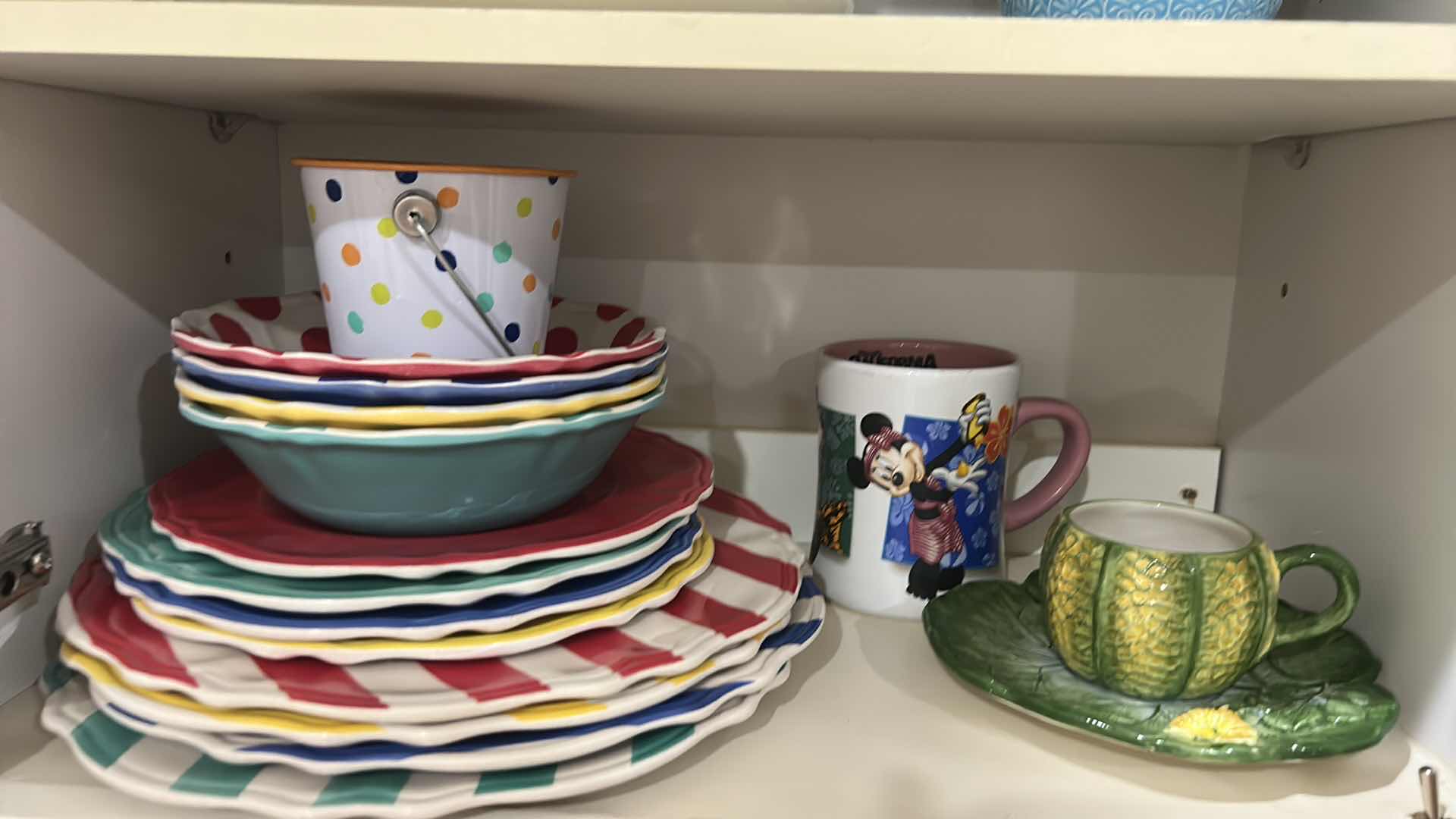 Photo 1 of CONTENTS OF KITCHEN CABINET