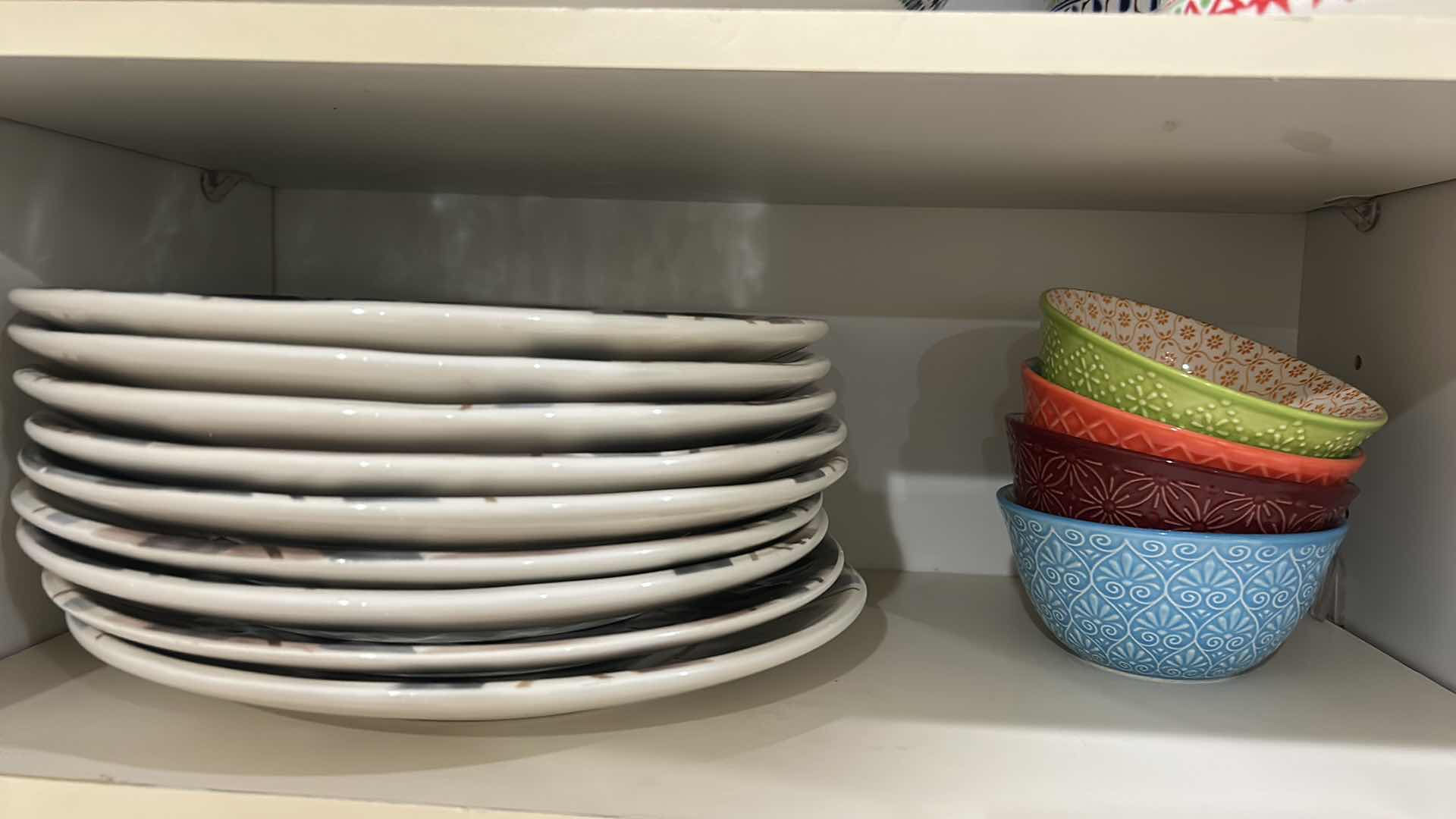Photo 1 of CONTENTS OF KITCHEN CABINET