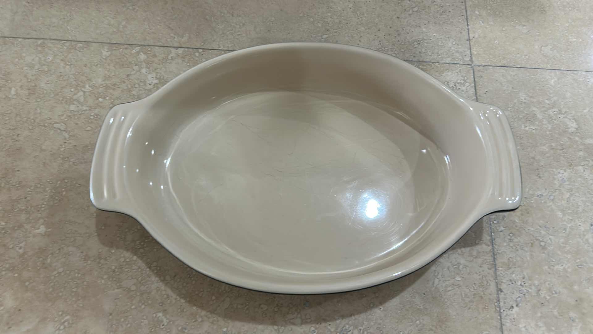 Photo 1 of LE CREUSET SMALL BAKING DISH