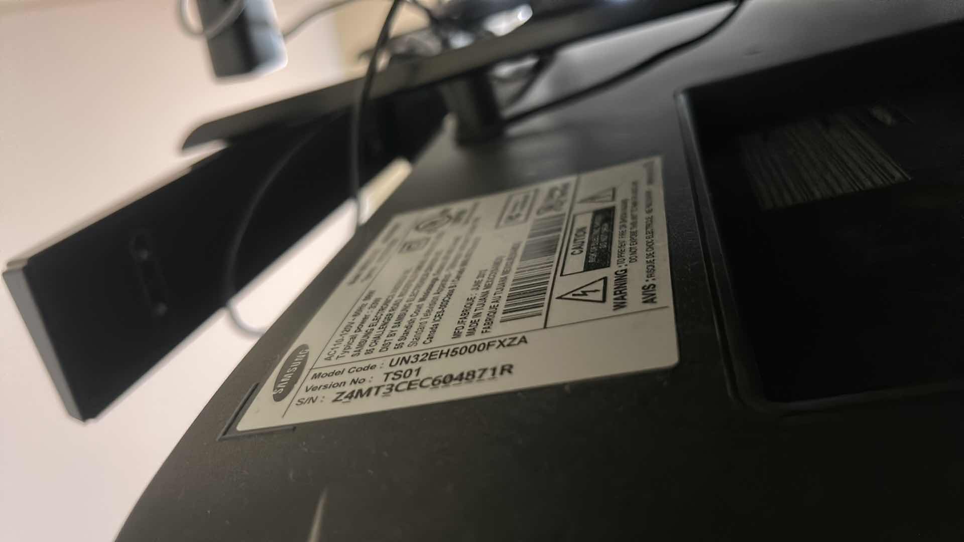 Photo 1 of SAMSUNG 32” TV