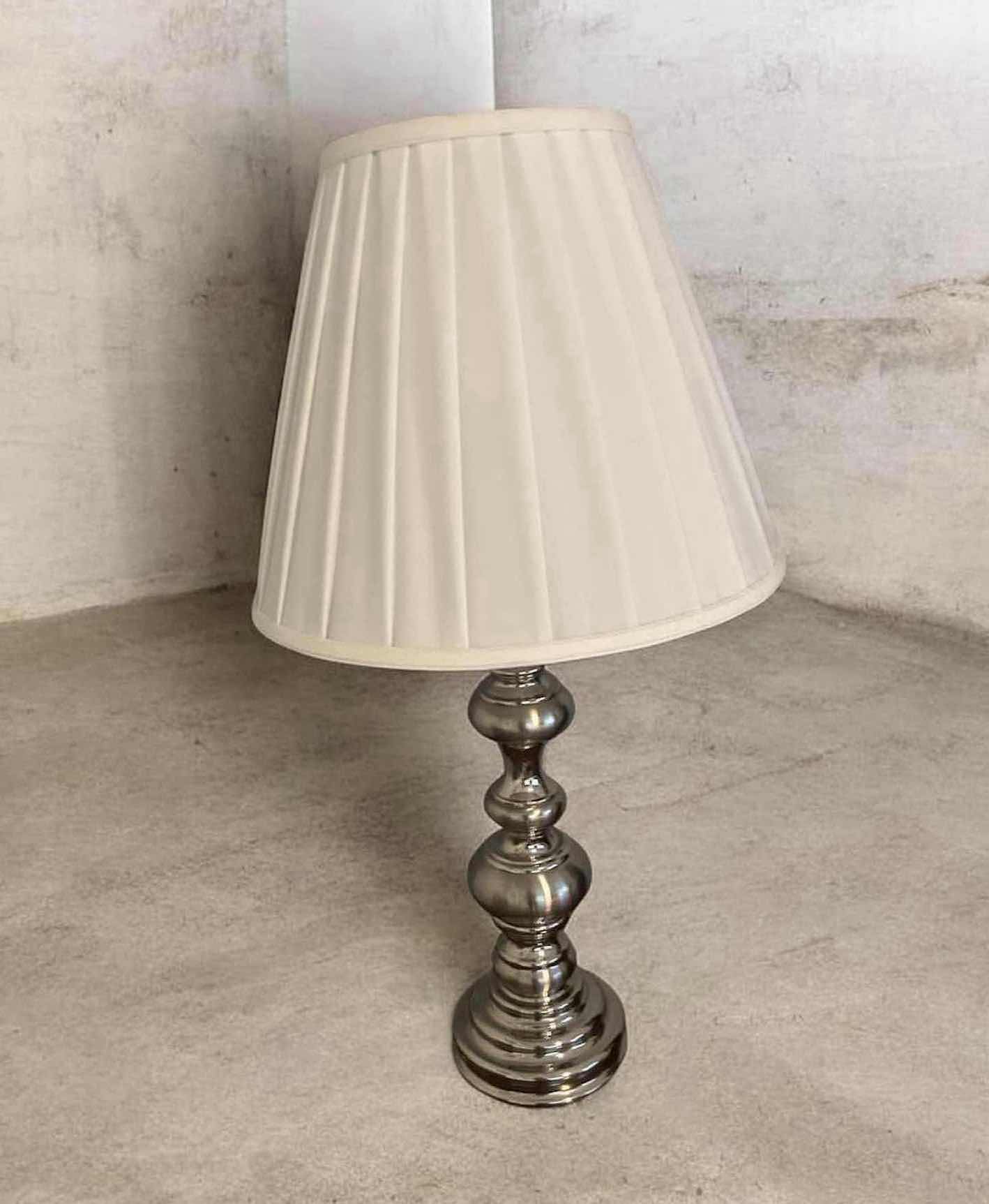Photo 1 of STIFFEL TABLE LAMP W POLISHED NICKEL FINISH & CLASSIC PLEATED SHADE H 32"