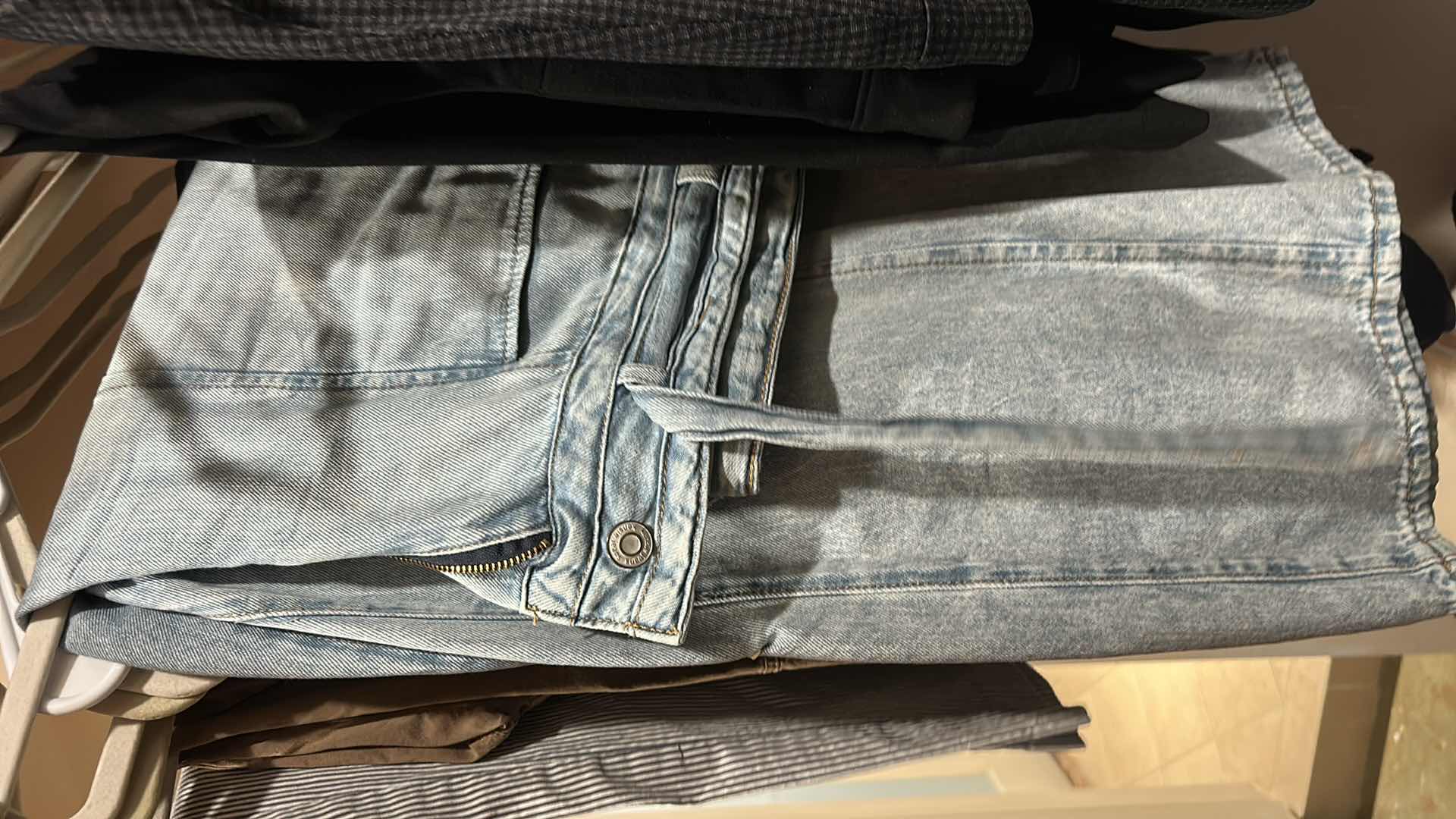Photo 1 of WOMEN’S CLOTHING SIZE LARGE