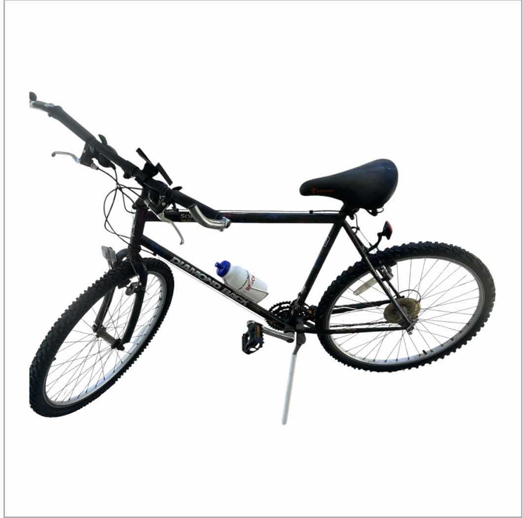 Photo 1 of DIAMONDBACK SORRENTO CLASSIC MOUNTAIN BIKE W 26" WHEELS