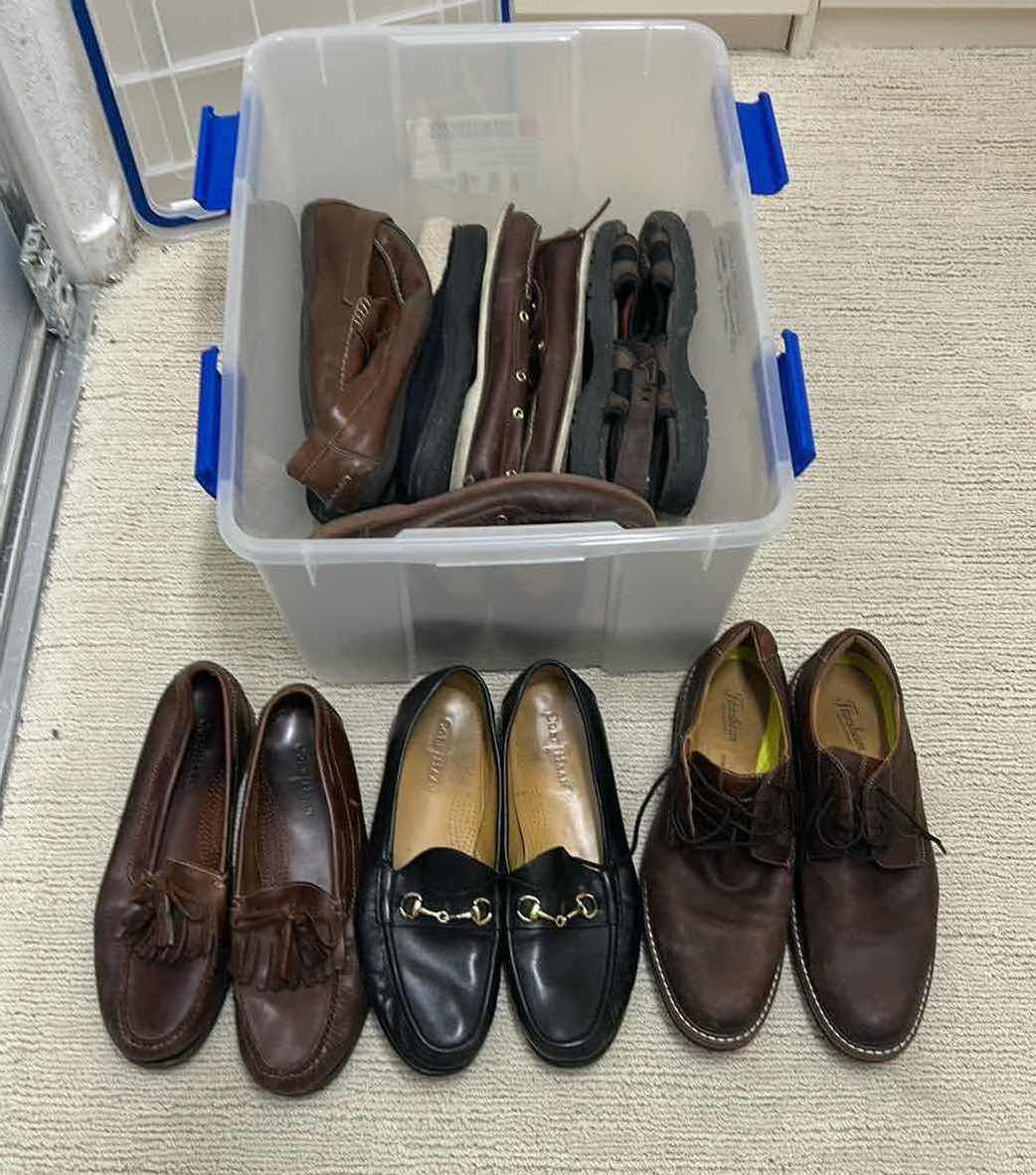 Photo 1 of CONTENTS OF TOTE SIZE 11 ASSORTED MENS SHOES