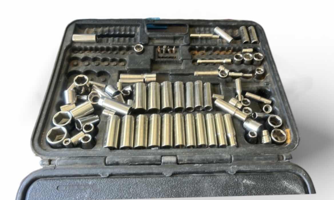 Photo 1 of CRAFTSMAN SOCKET SET