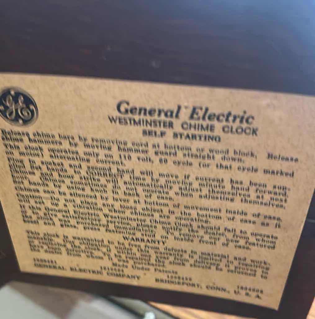 Photo 1 of VINTAGE CAMELBACK ELECTRIC MANTEL CLOCK 16"