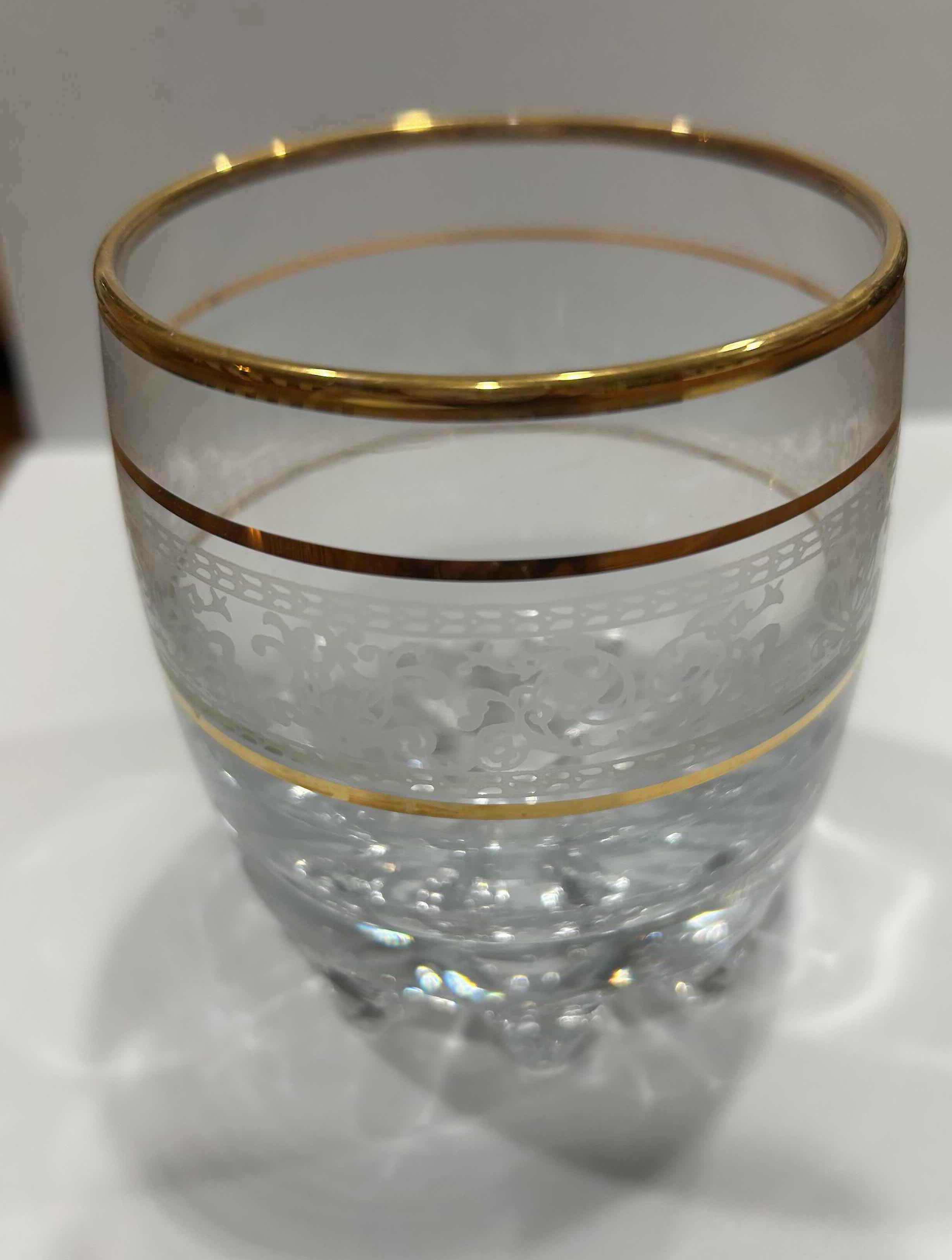 Photo 1 of 4- SMALL CLEAR HIGHBALL GLASS W FROSTED SWIRL TEXTURE MULTIPLE GOLD STRIPS