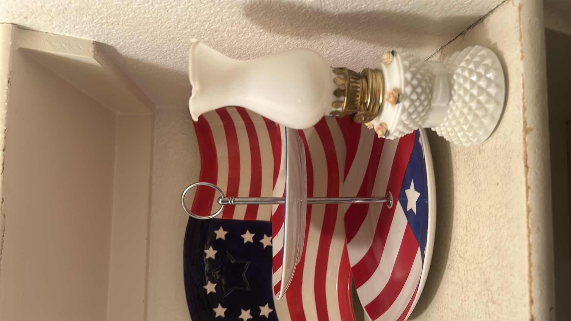 Photo 1 of CONTENTS OF SHELF DECORATIVE KITCHEN WARE
