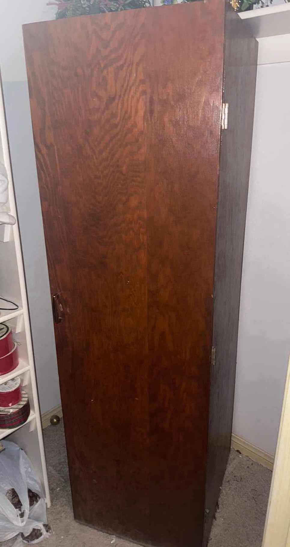 Photo 1 of CONTENTS OF CLOSET ARTS & CRAFTS / CABINET H 64” W 19”