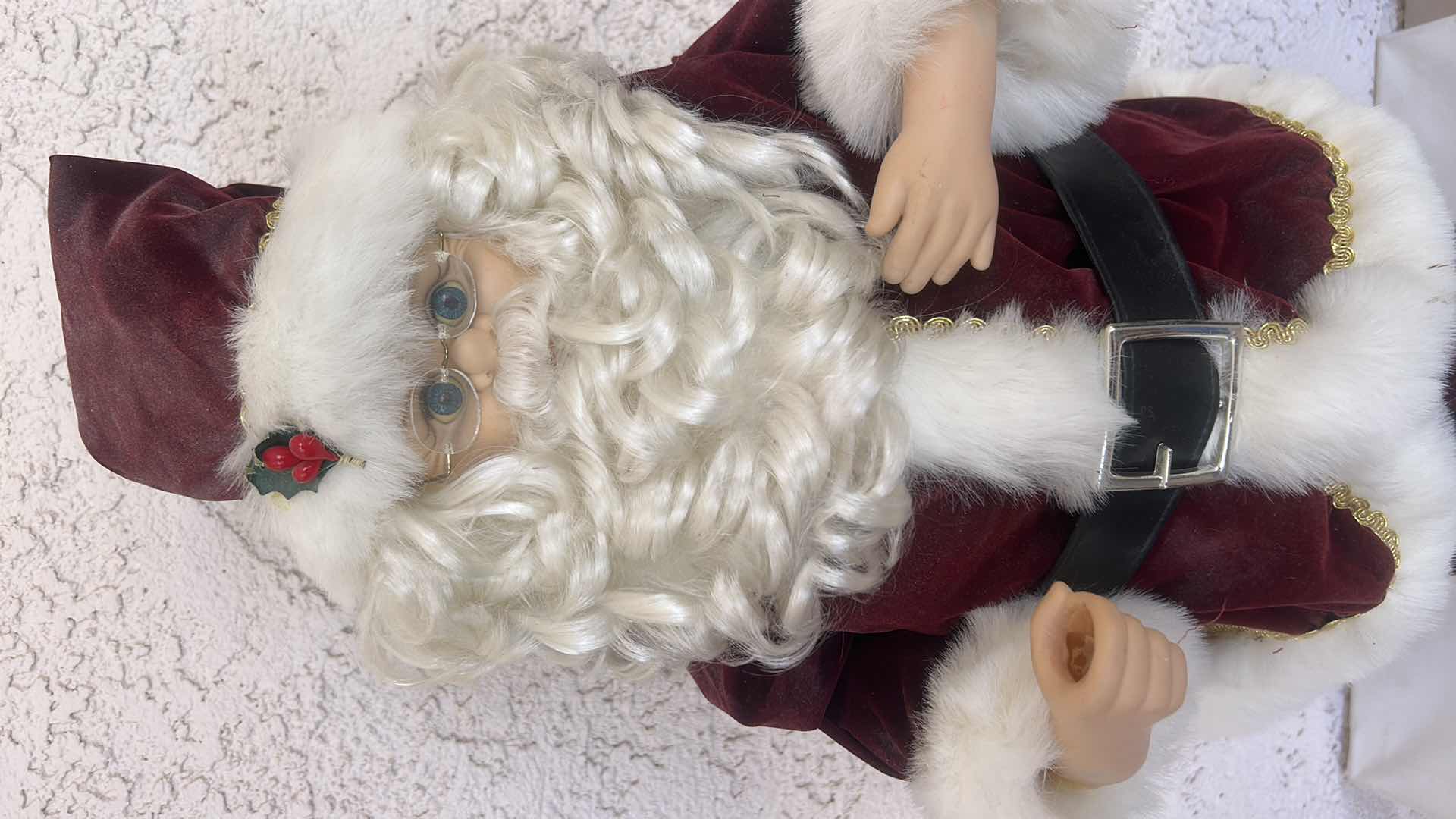 Photo 1 of SANTA CLAUS DECOR H30”