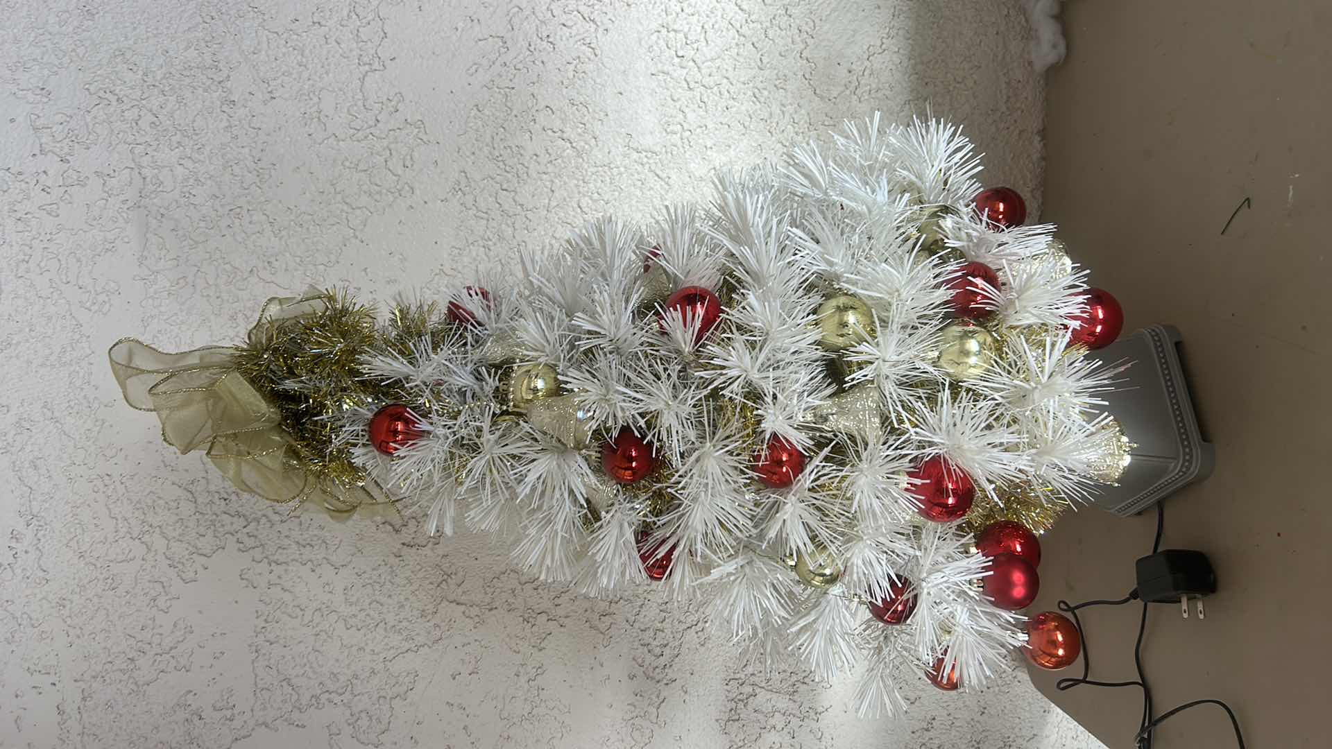 Photo 1 of DECORATED MINATURE WHITE CHRISTMAS TREE H30”