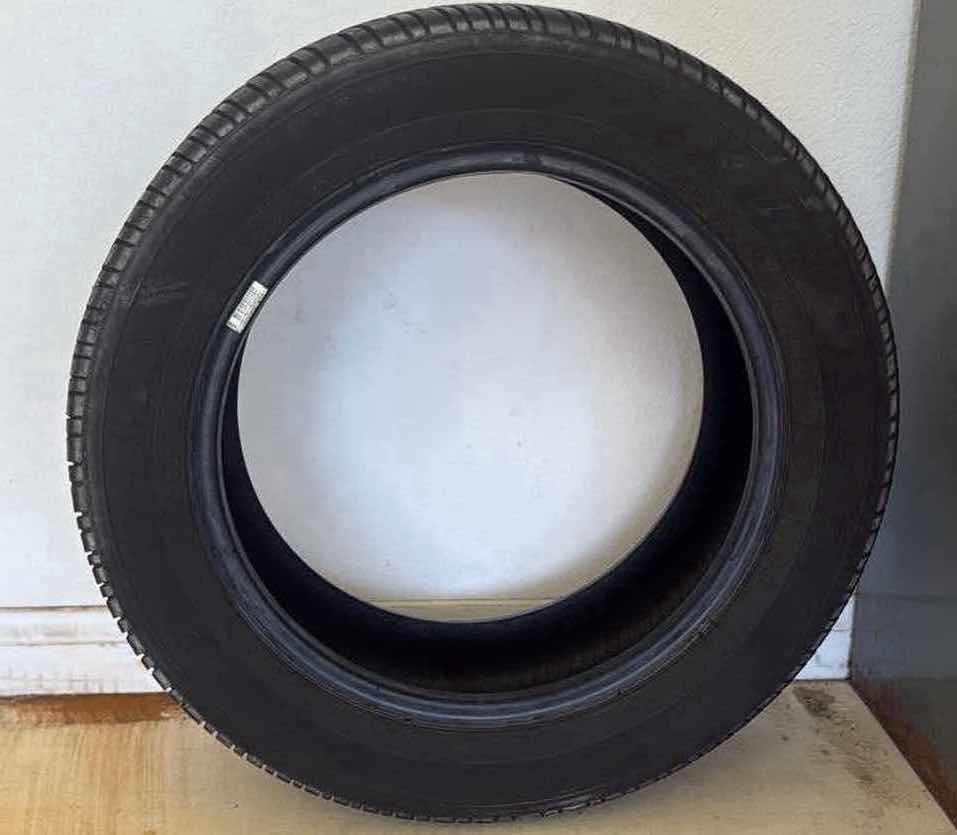 Photo 1 of GOOD YEAR TIRE P225/50R16