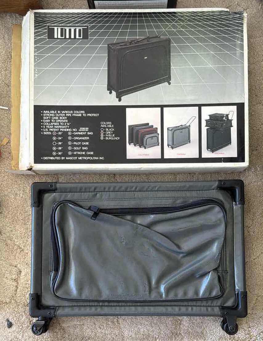 Photo 1 of VINTAGE TUTTO PORTABLE TRAVEL SUITCASE GRAY H15” W20” $50