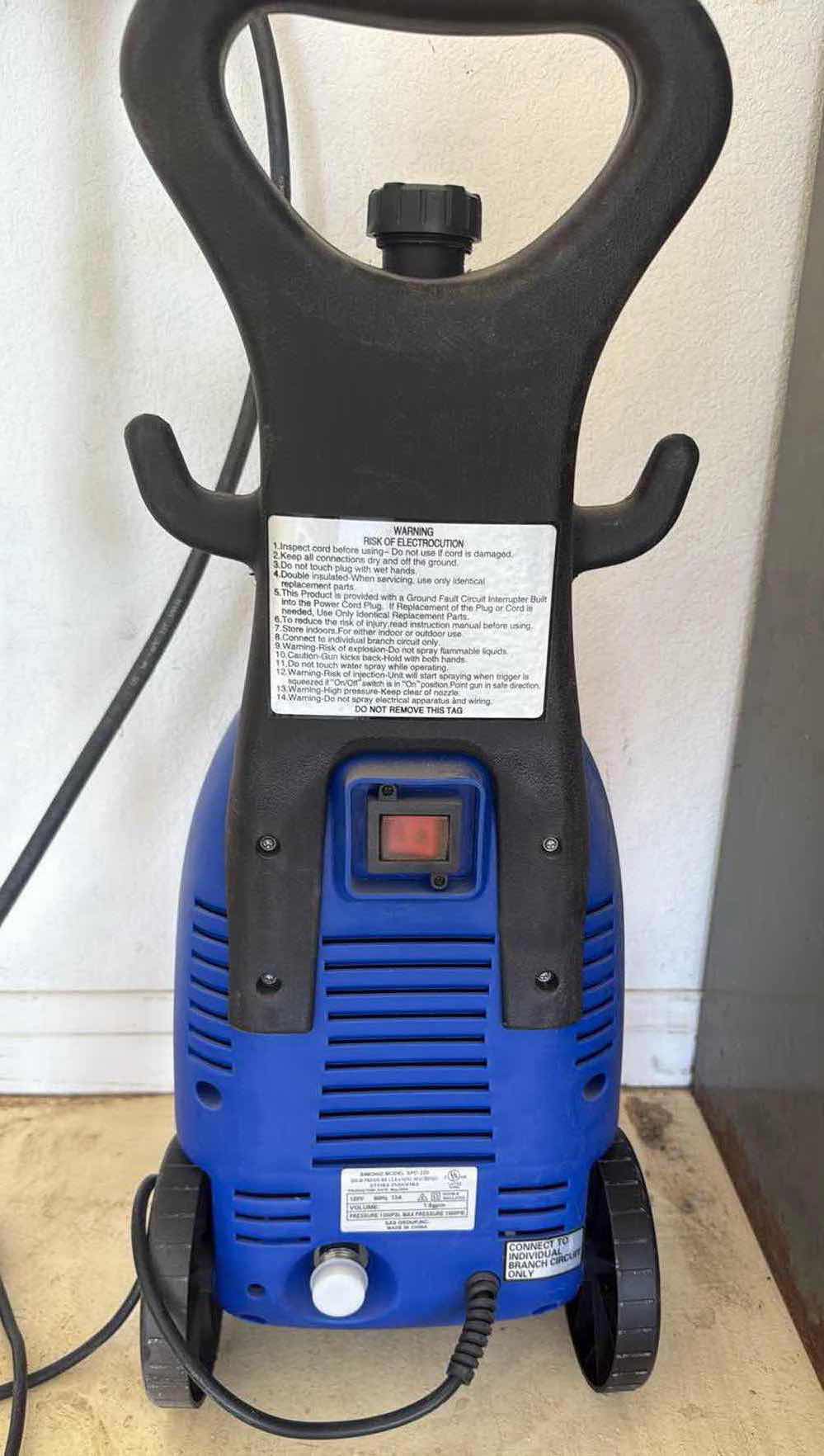 Photo 1 of SIMONIZ POWER WASHER 9" X 29"