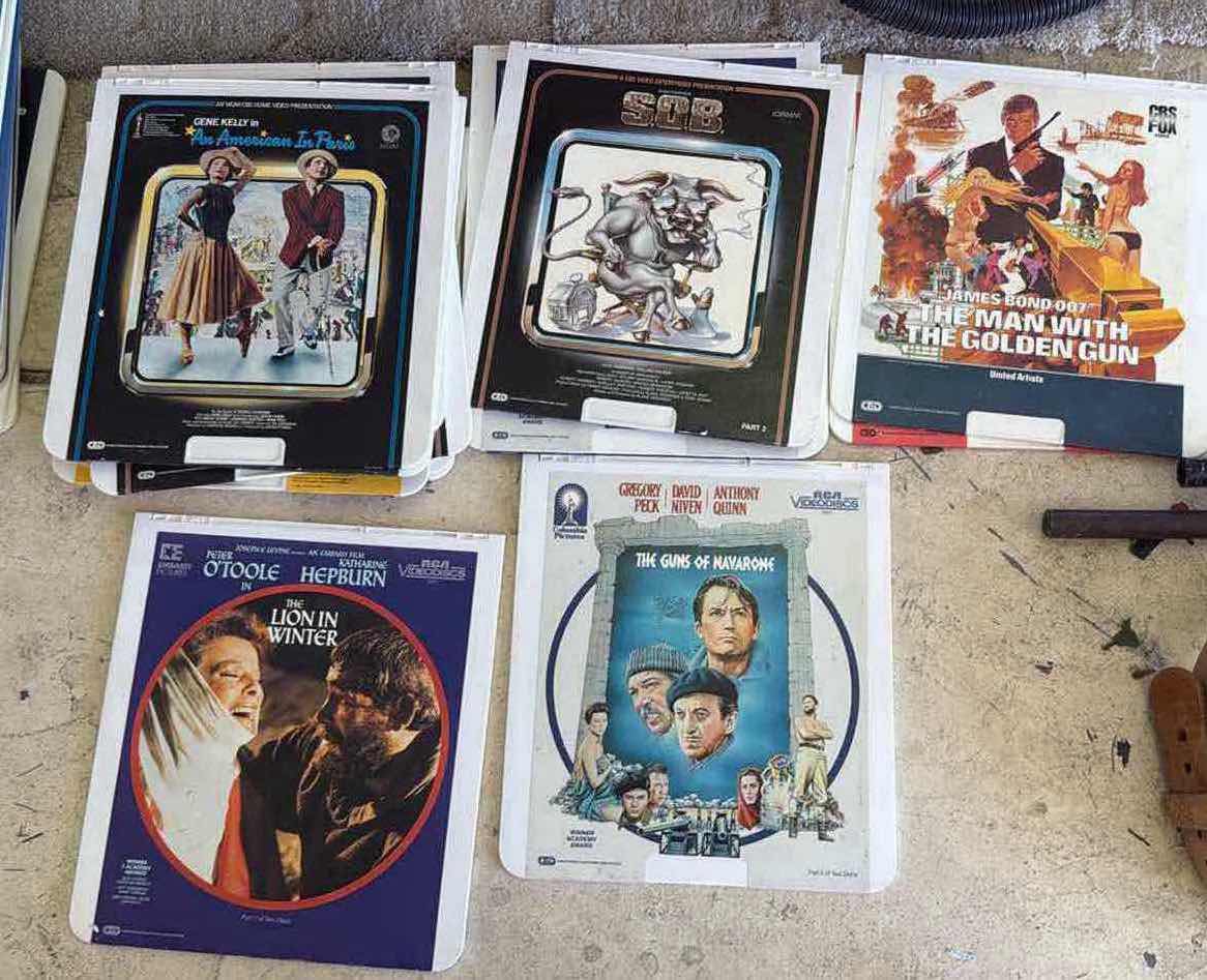 Photo 1 of 15-VINTAGE RCA SELECTAVISION CED VIDEO DISCS VARIOUS TITLES