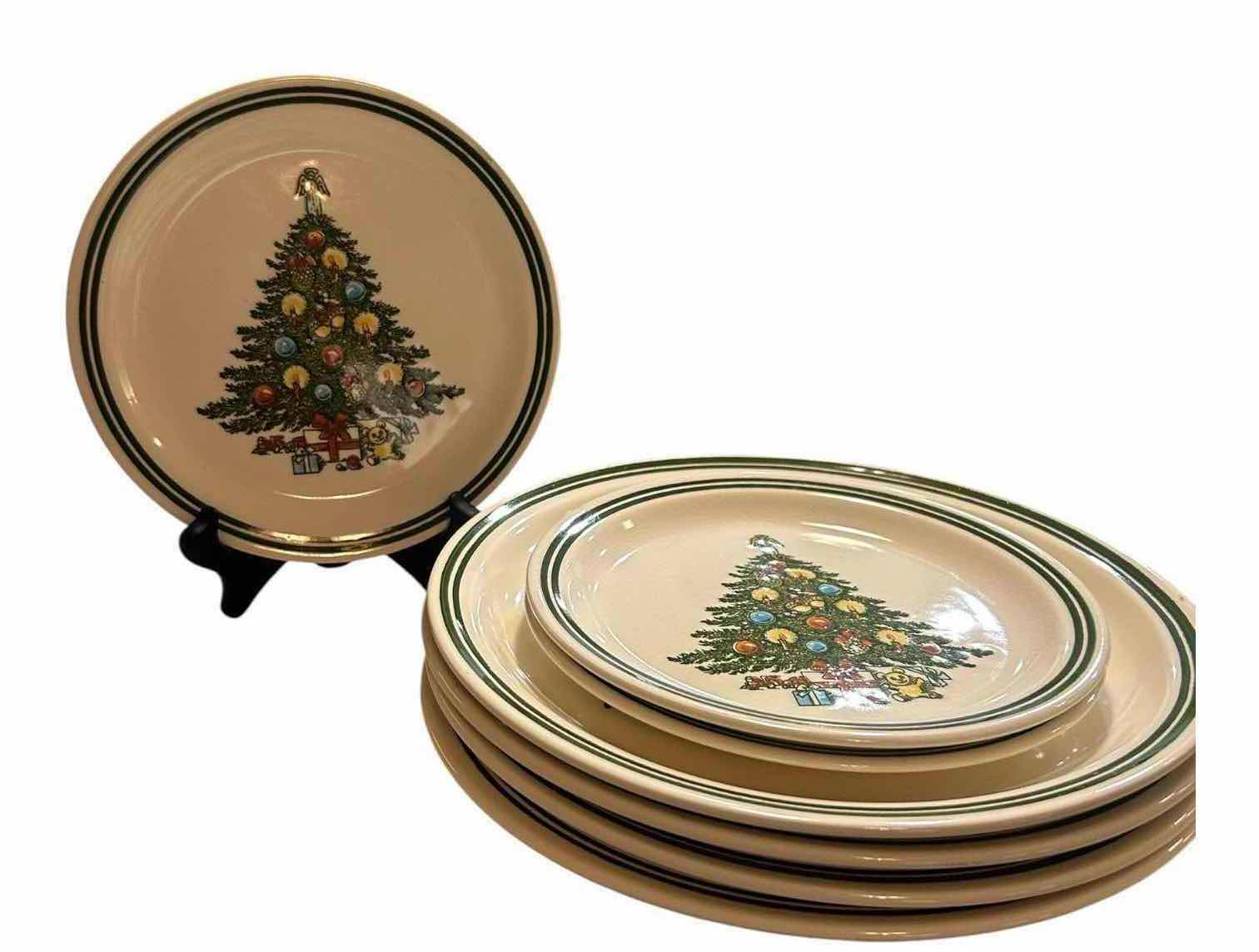 Photo 1 of 7- VINTAGE CERAMICS HOLIDAY DINNERWARE W CHRISTMAS TREE DESIGN