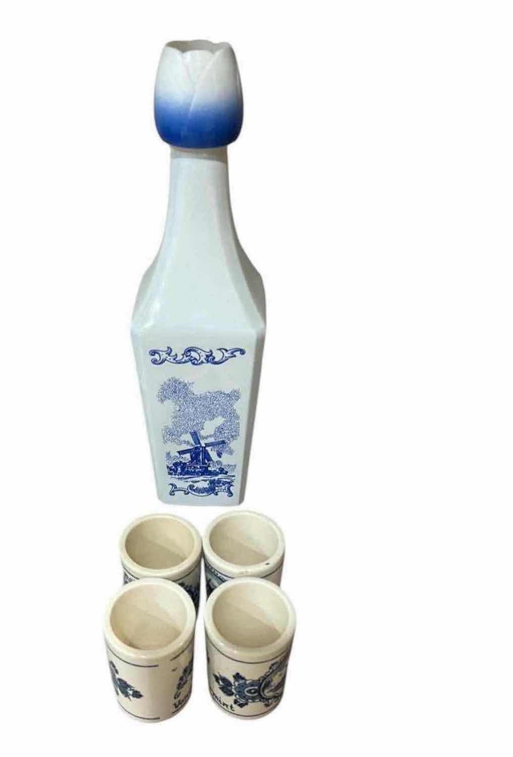 Photo 1 of VINTAGE HOLLAND BOTTLE 4 SHOT GLASSES